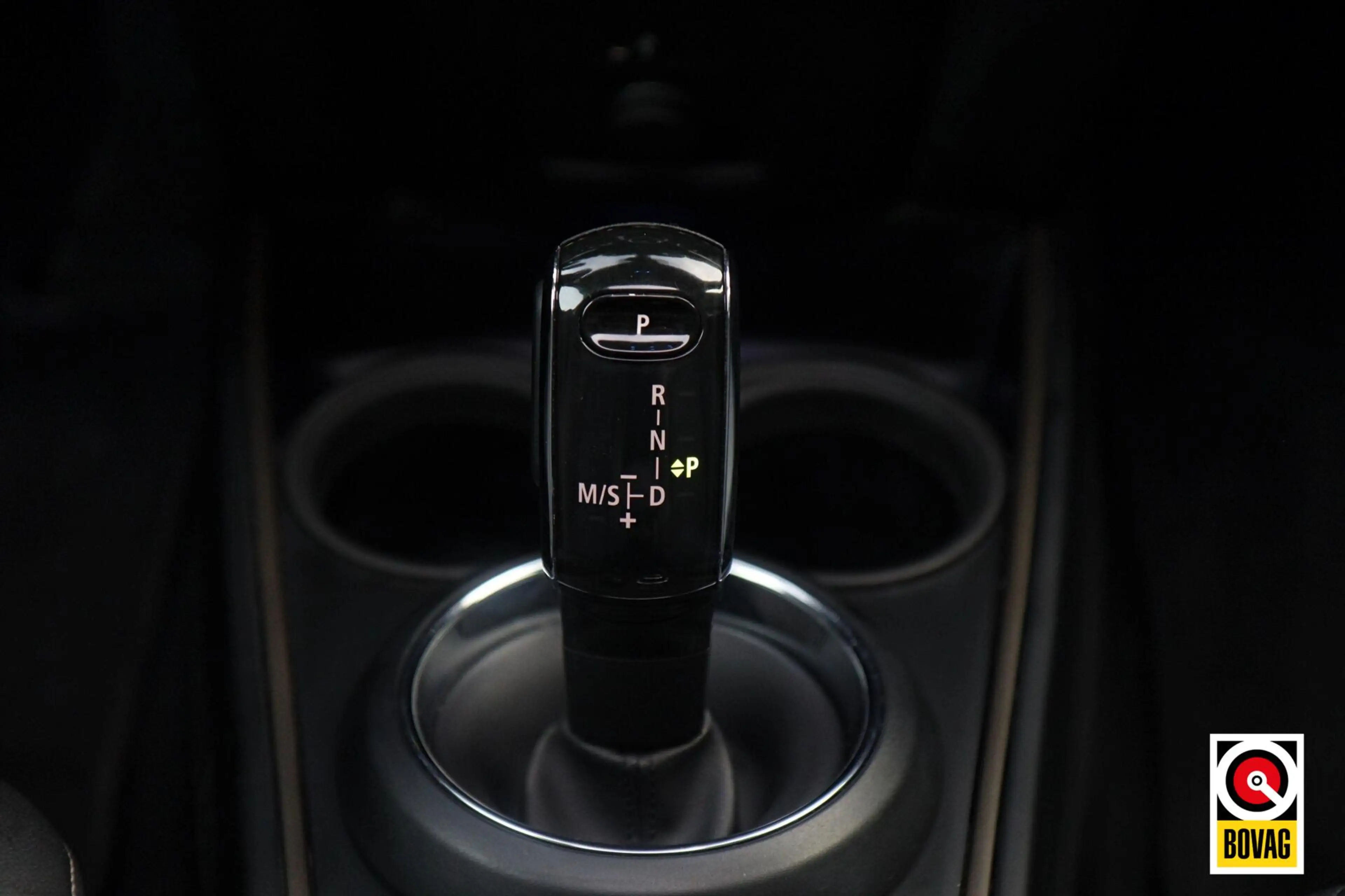 MINI Cooper Countryman 1.5 |LED|PANODAK|HUD|MEMORY|KEYLESS|CAMERA|CARPLAY — photo 18