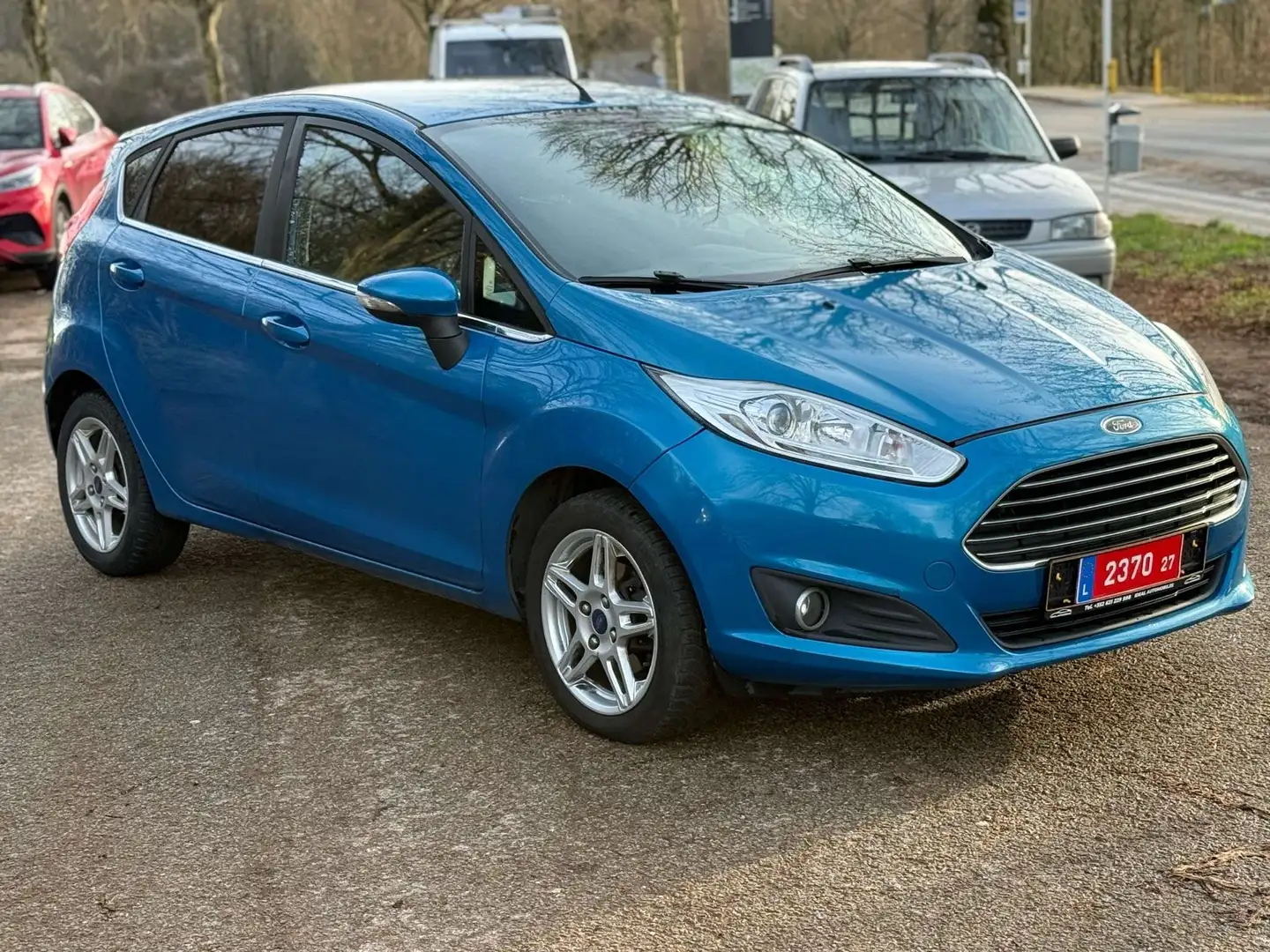 Ford Fiesta 1.6 TDCi 95 FAP Titanium Blanc - 2