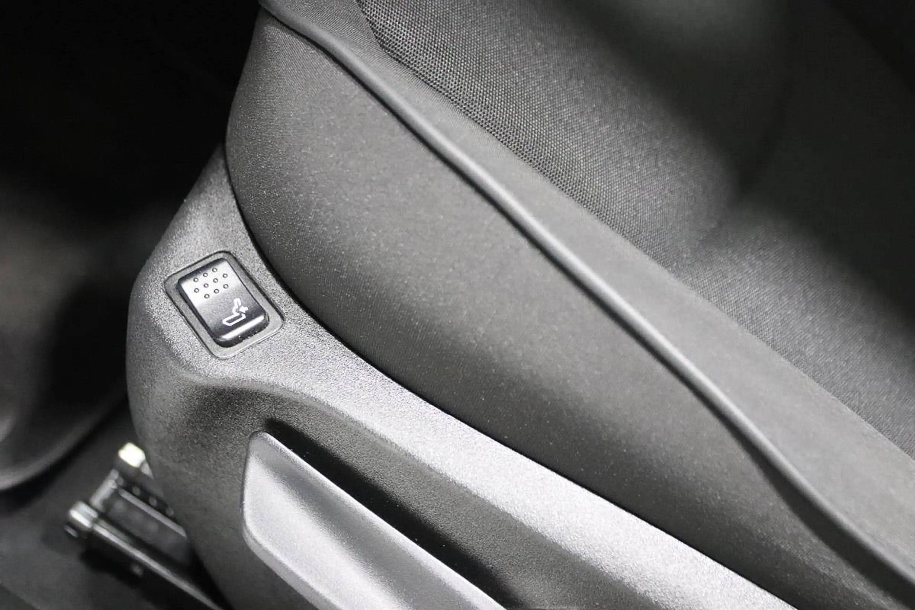 Fiat 500X 500X 1.5 Hybrid Sport DCT Sport — photo 14