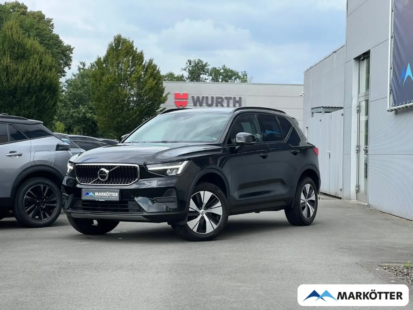 Volvo XC40 T2 Essential EU6d STHZ/SHZ/LHZ/CAM/PDC Schwarz - 1
