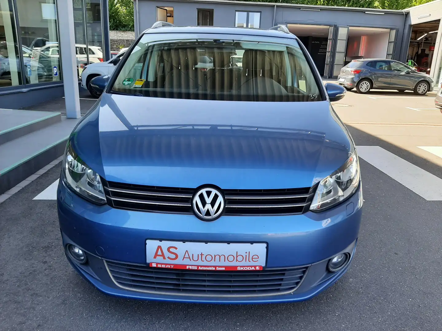 Volkswagen Touran Highline Blau - 2