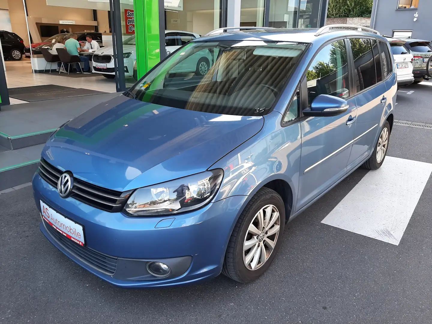Volkswagen Touran Highline Blau - 1