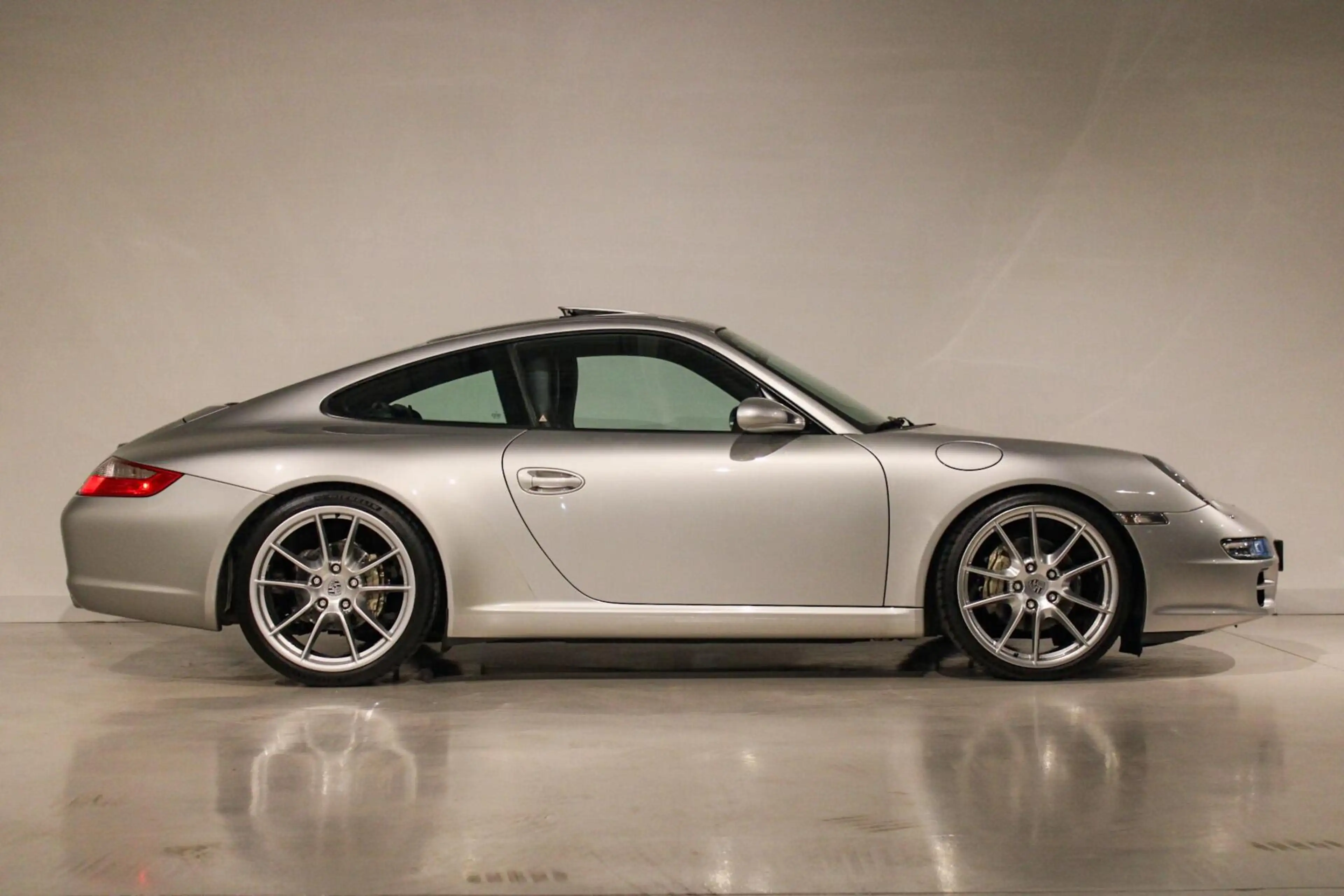Porsche 997 3.6 Carrera — photo 6