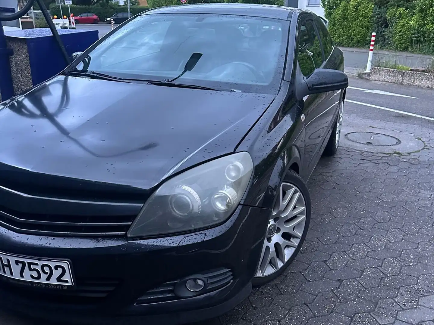Opel Astra Opel Astra H GTC Sport 2.0 Turbo, Xenon,TÜV NEU Schwarz - 2