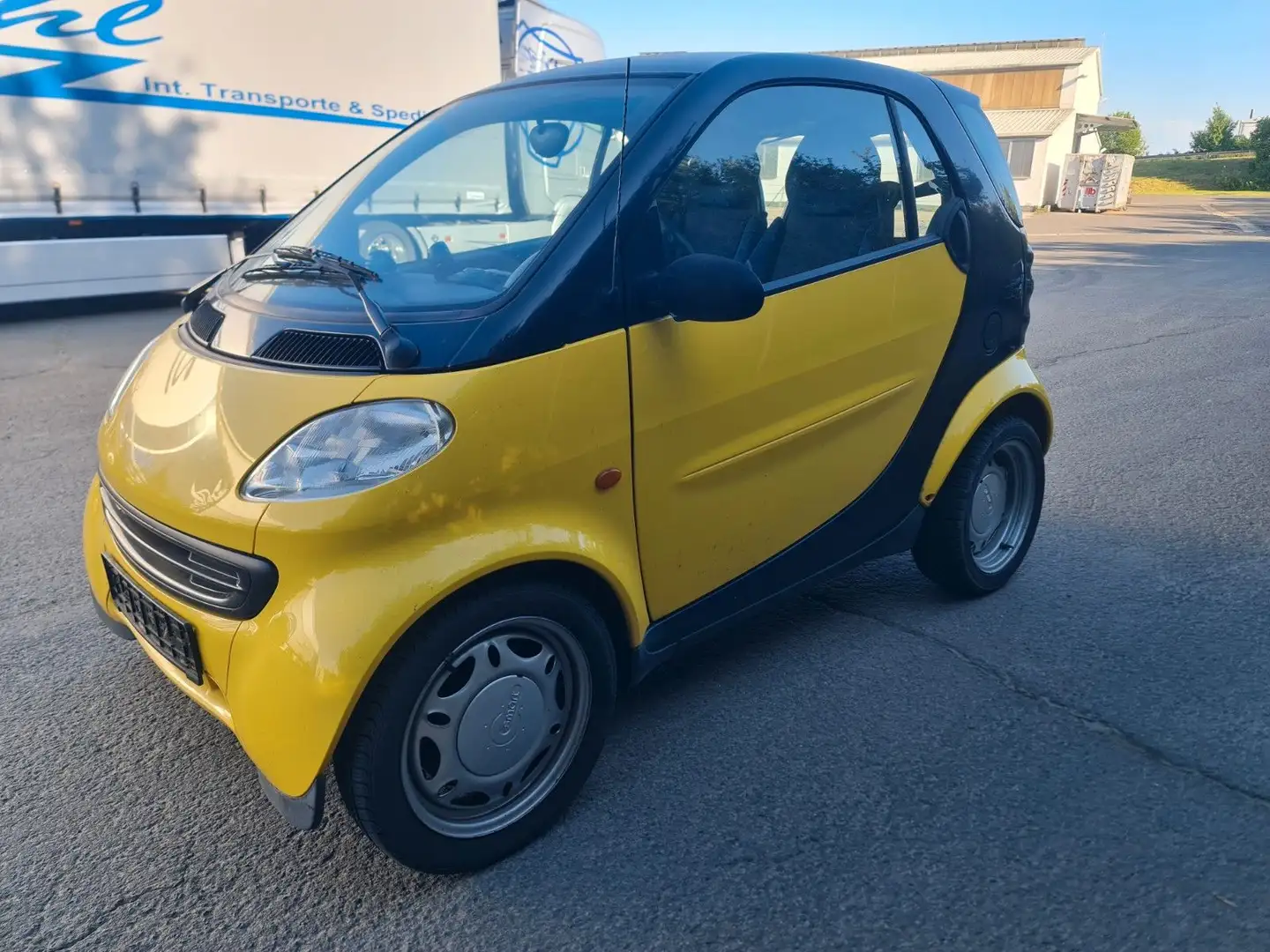 smart forTwo smart & passion 40kW, Klima. Amarillo - 1
