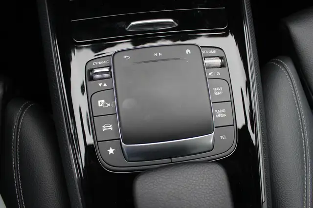 Mercedes-Benz B-Class view 27