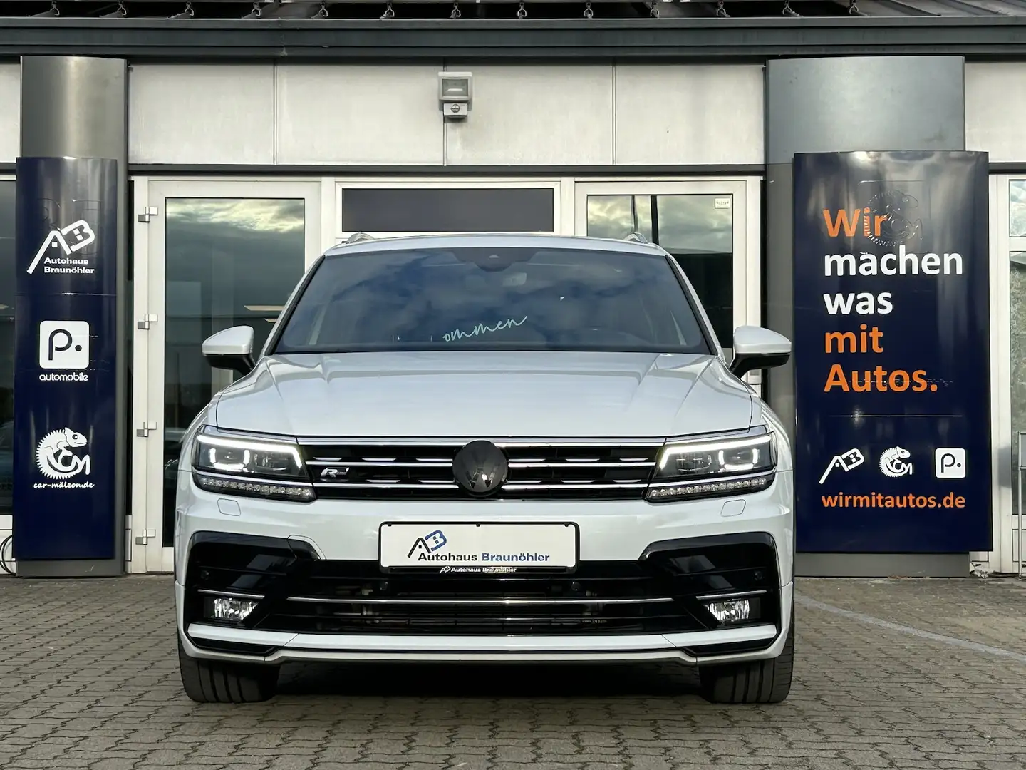 Volkswagen Tiguan Highline R-Line 2.0 TDI DSG 4Motion*VC*HUD* Weiß - 1