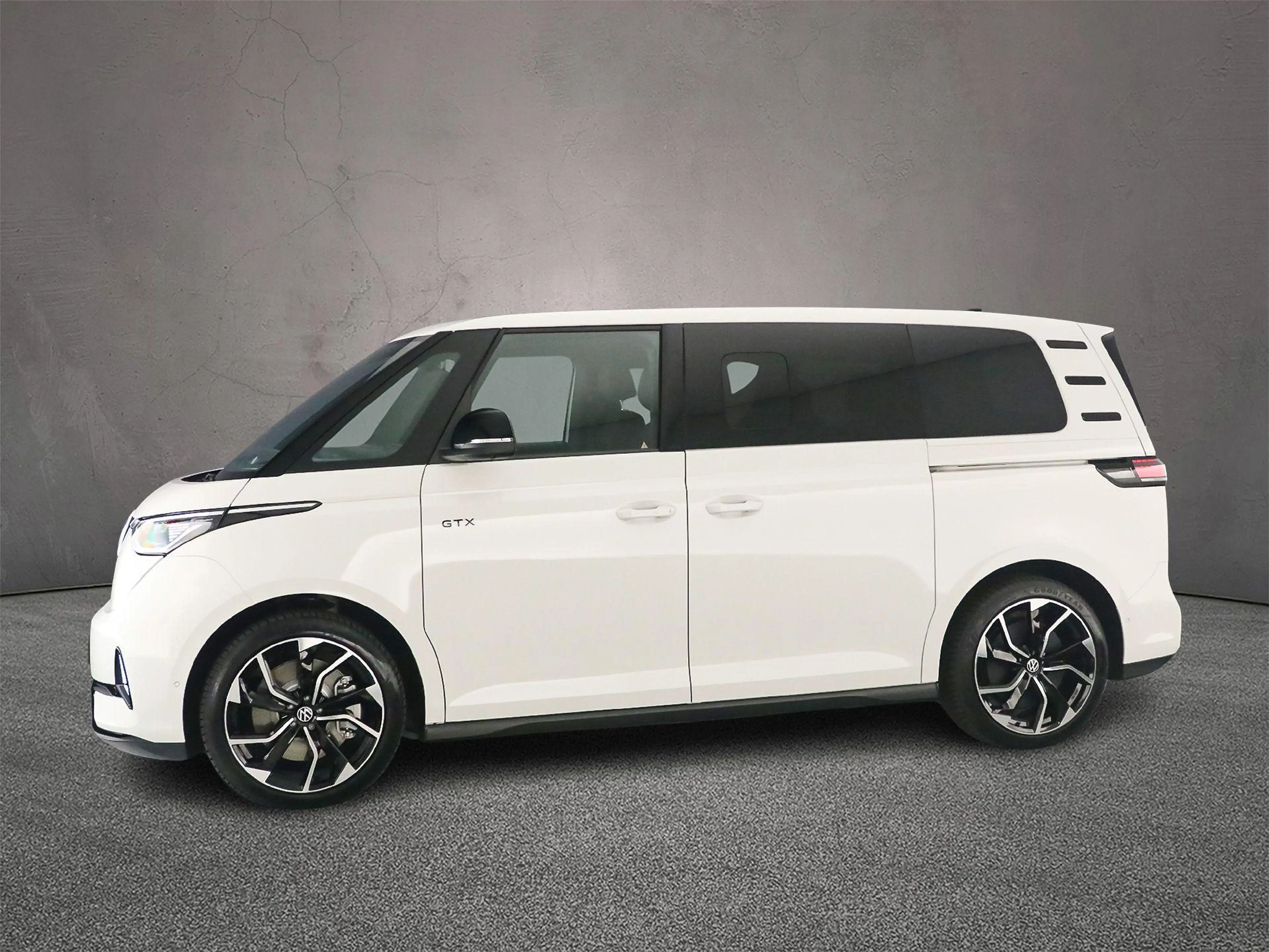 Volkswagen ID. Buzz GTX 4MOTION 340pk | Harman Kardon | Elec. schuifde — photo 2