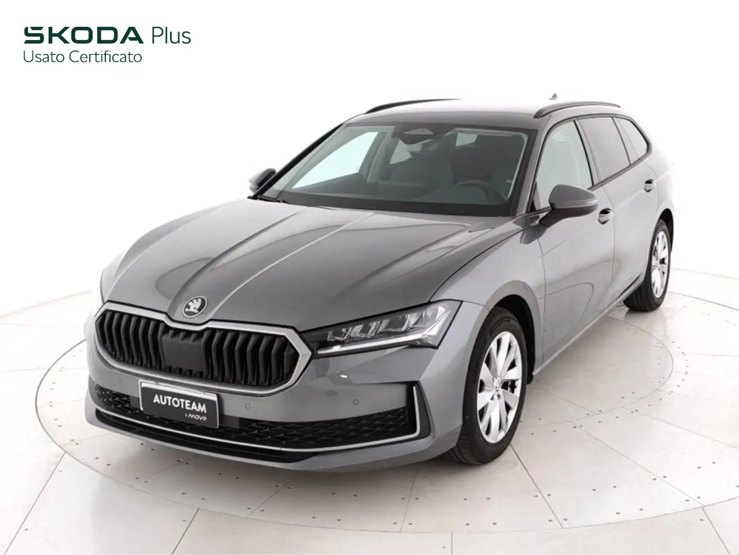 Skoda Superb Wagon 2.0 tdi Selection 150cv dsg Grigio - 1