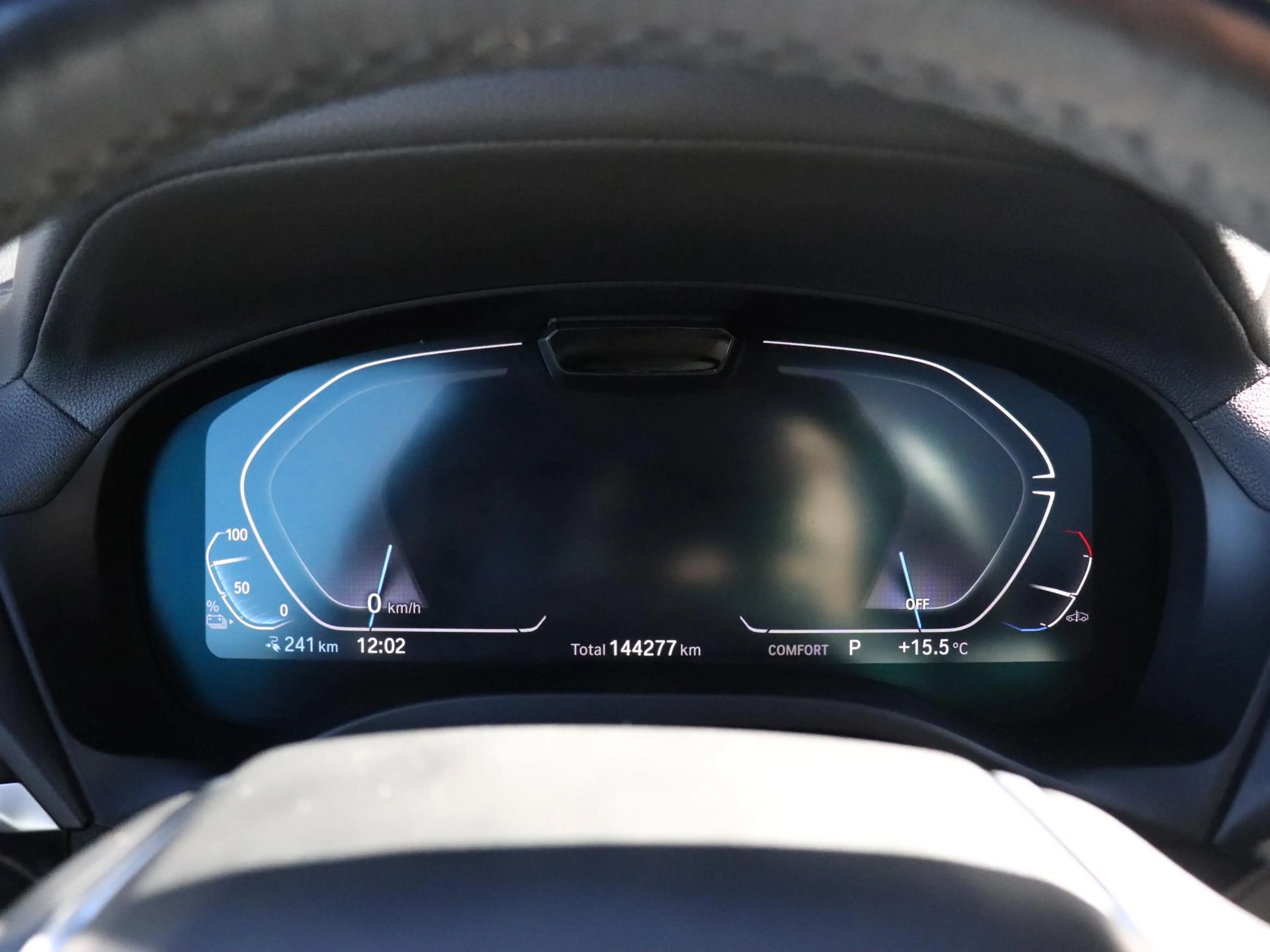 BMW iX3 High Executive 80 kWh | LEDER | MEMORY | H&K | PAN — photo 6