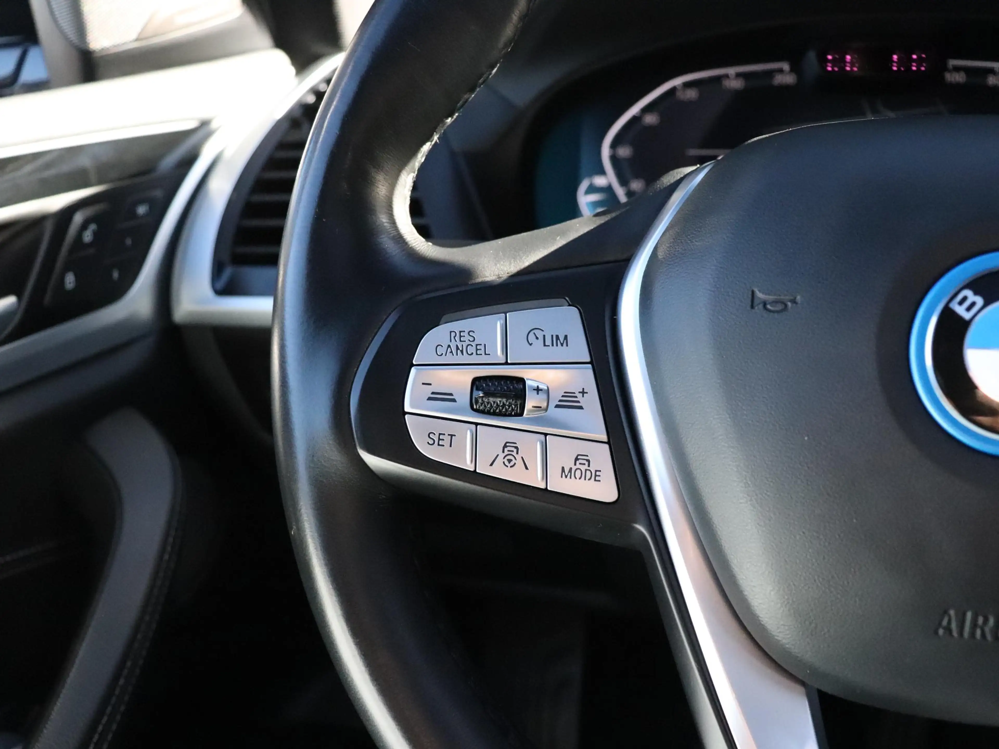 BMW iX3 High Executive 80 kWh | LEDER | MEMORY | H&K | PAN — photo 26
