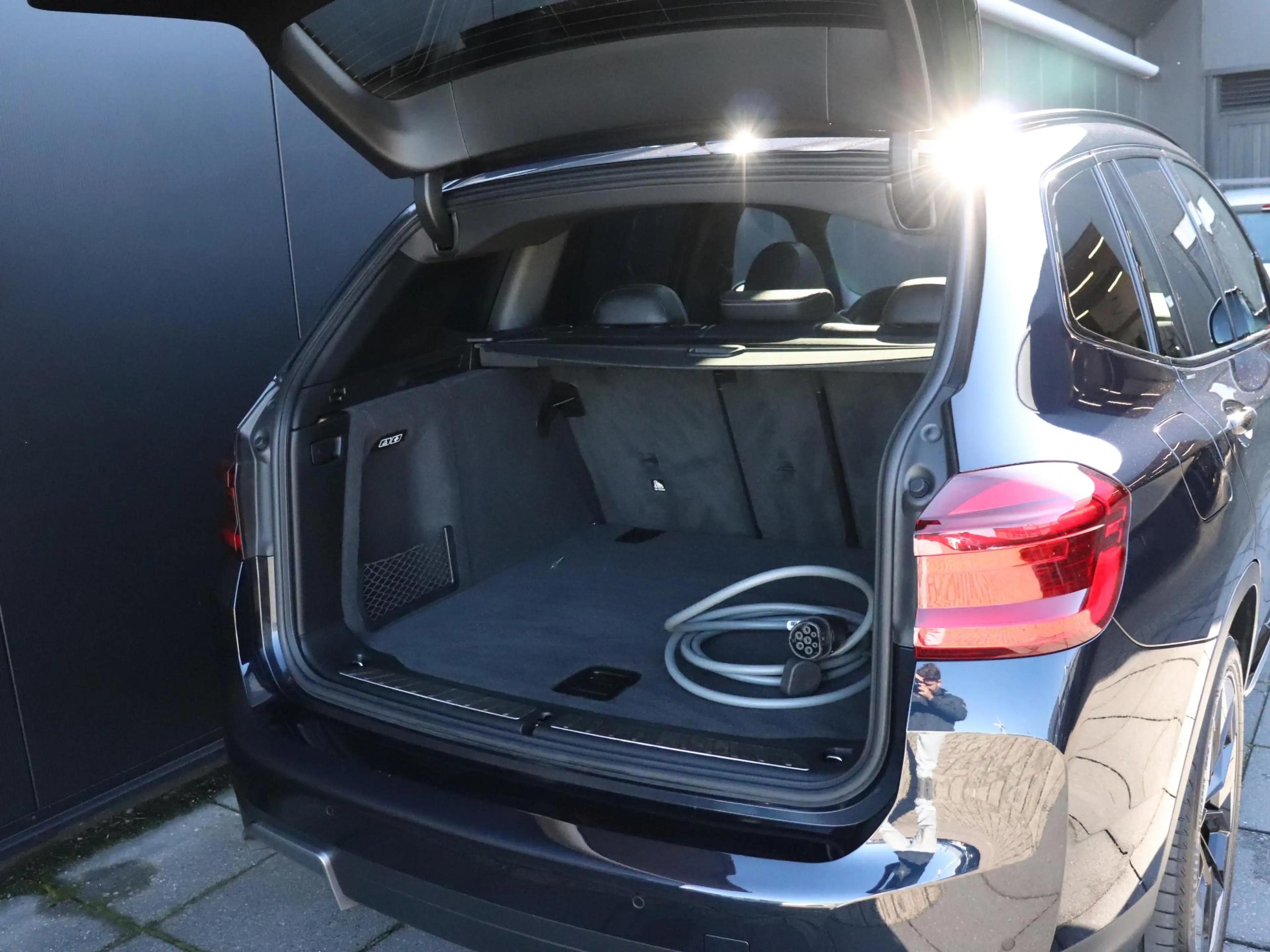 BMW iX3 High Executive 80 kWh | LEDER | MEMORY | H&K | PAN — photo 17