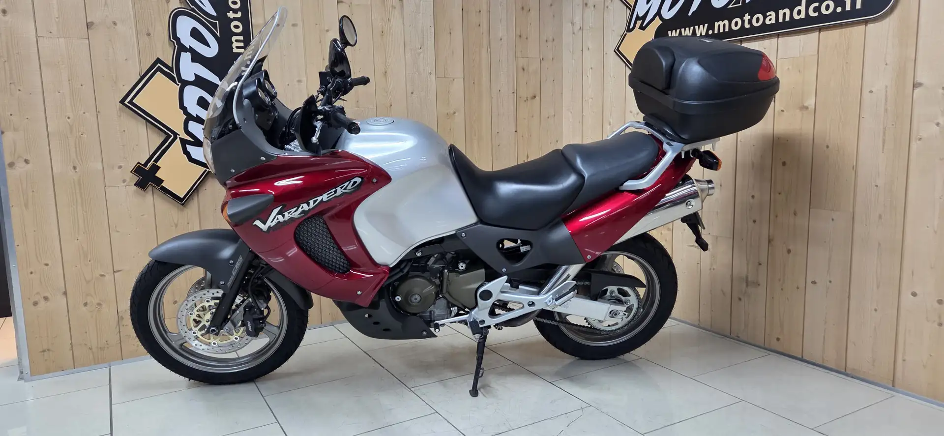 Honda Varadero Rouge - 2