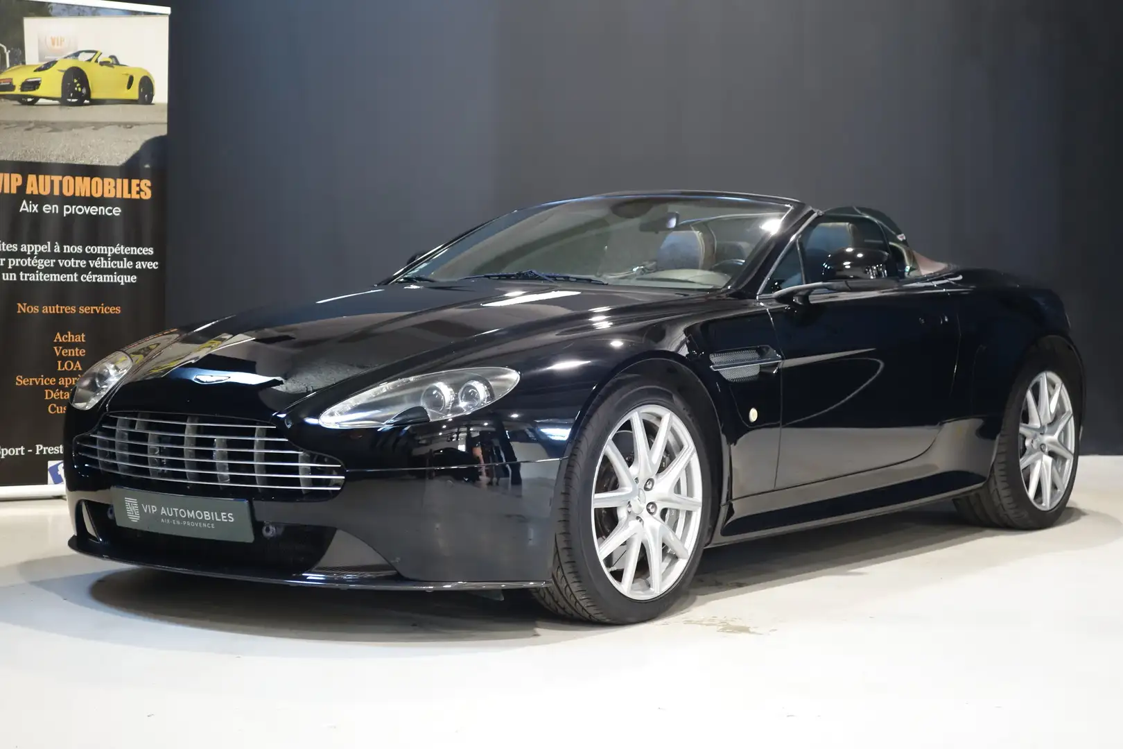 Aston Martin Vantage S Roadster V8 Sportshift Zwart - 1