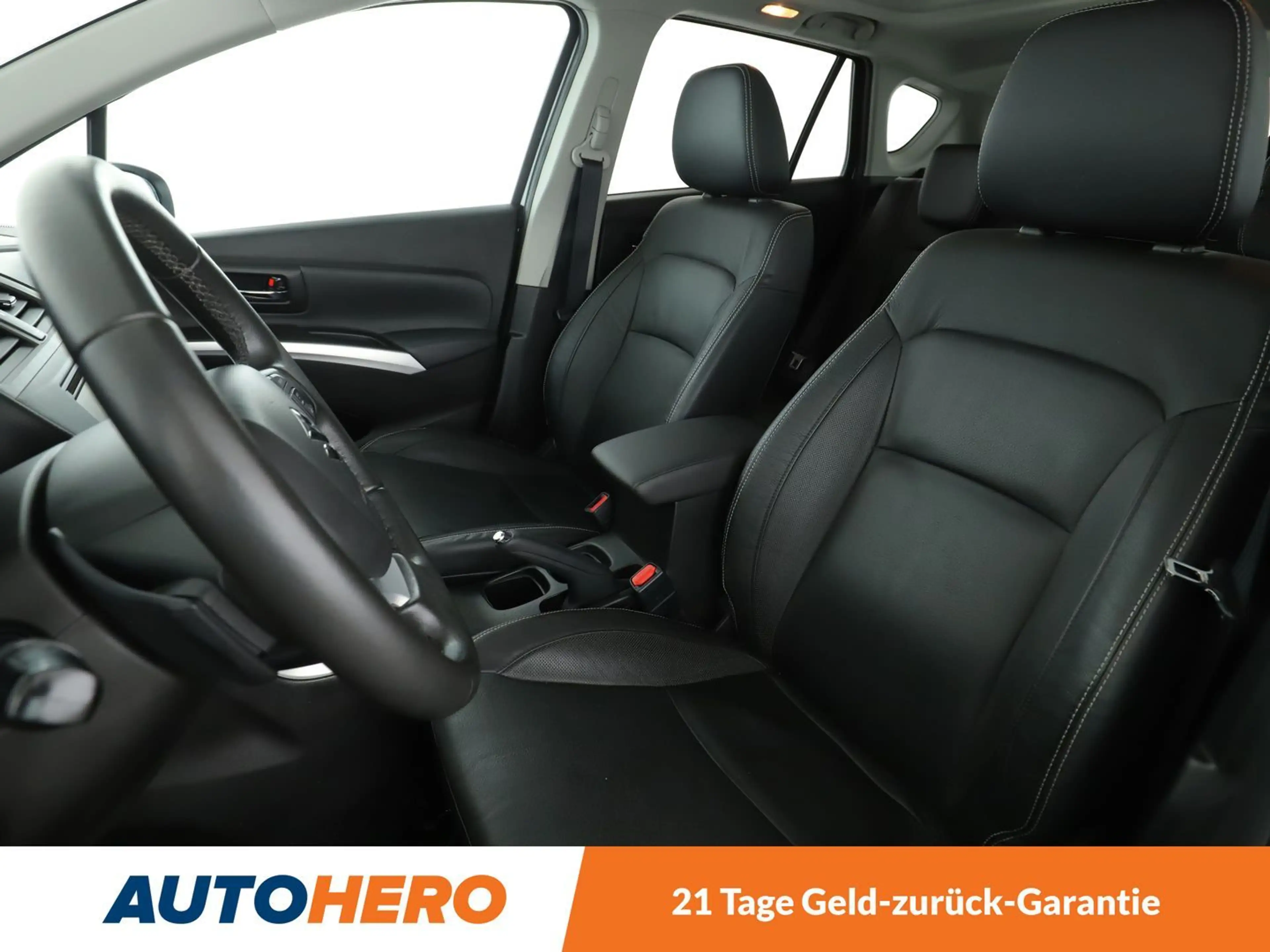 Suzuki SX4 1.6 Comfort Aut.*NAVI*TEMPO*PDC*SHZ*PANO* — photo 10