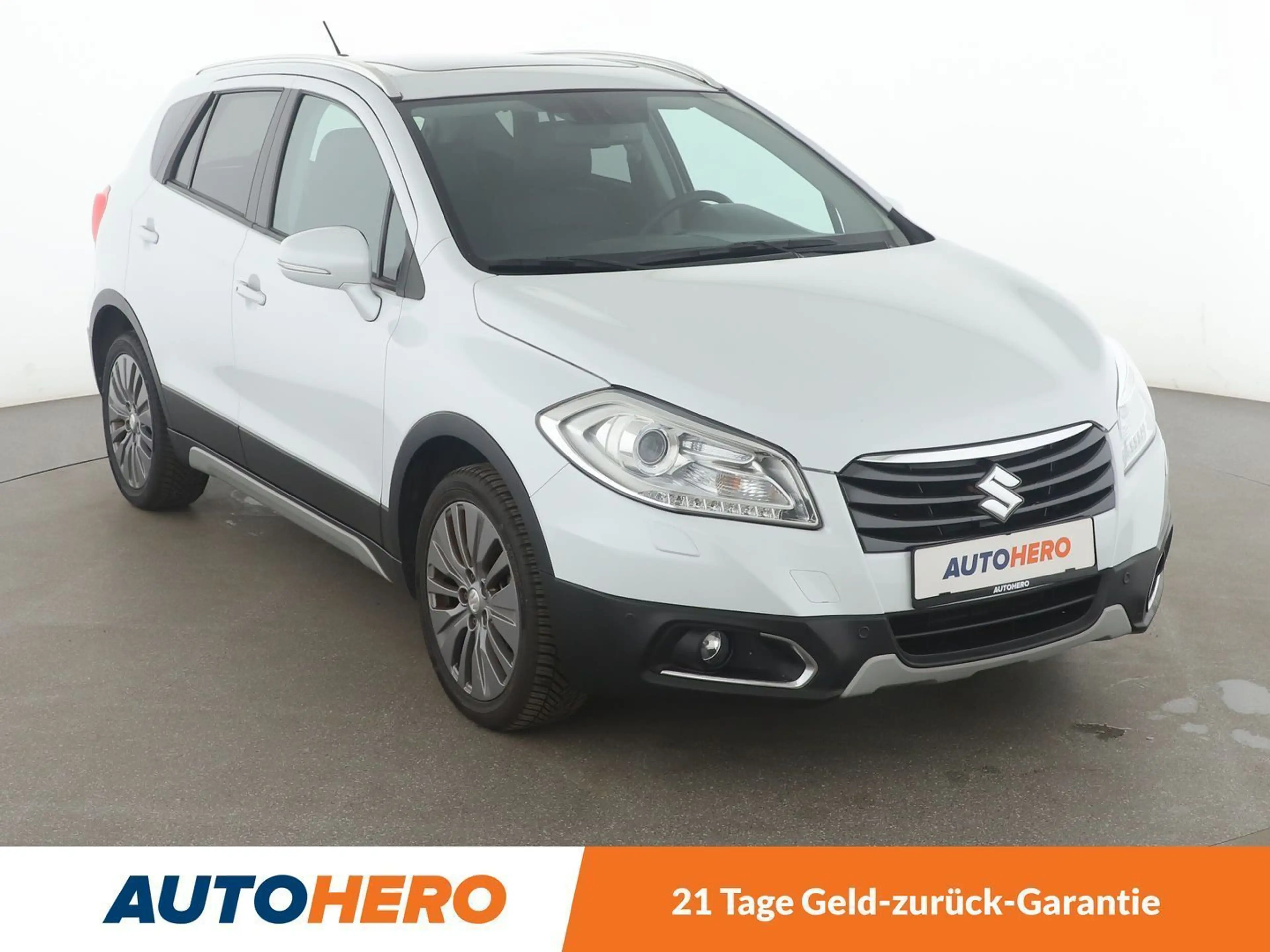 Suzuki SX4 1.6 Comfort Aut.*NAVI*TEMPO*PDC*SHZ*PANO* — photo 8