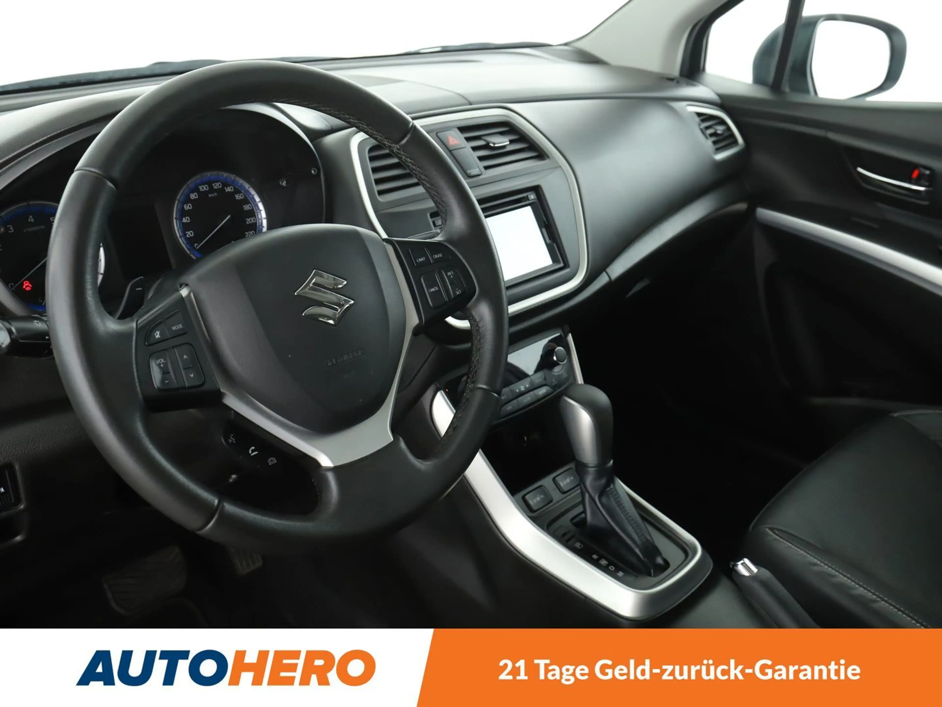 Suzuki SX4 1.6 Comfort Aut.*NAVI*TEMPO*PDC*SHZ*PANO* — photo 11