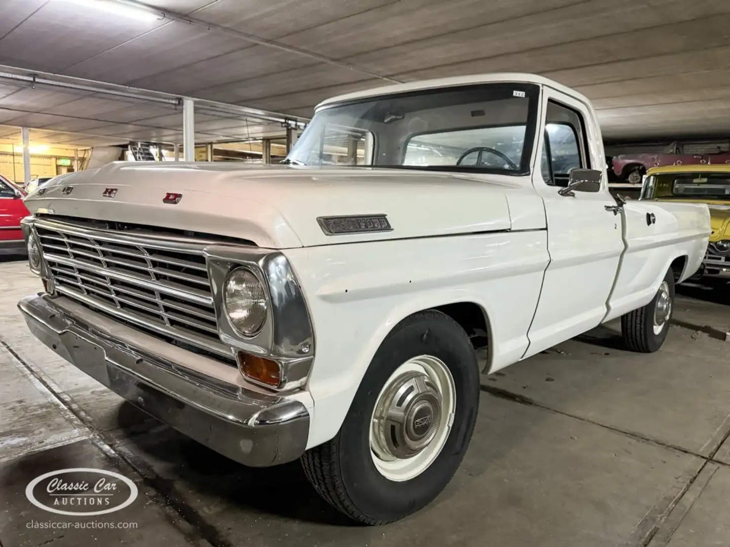 Ford F250 Pick up   - ONLINE AUCTION White - 1