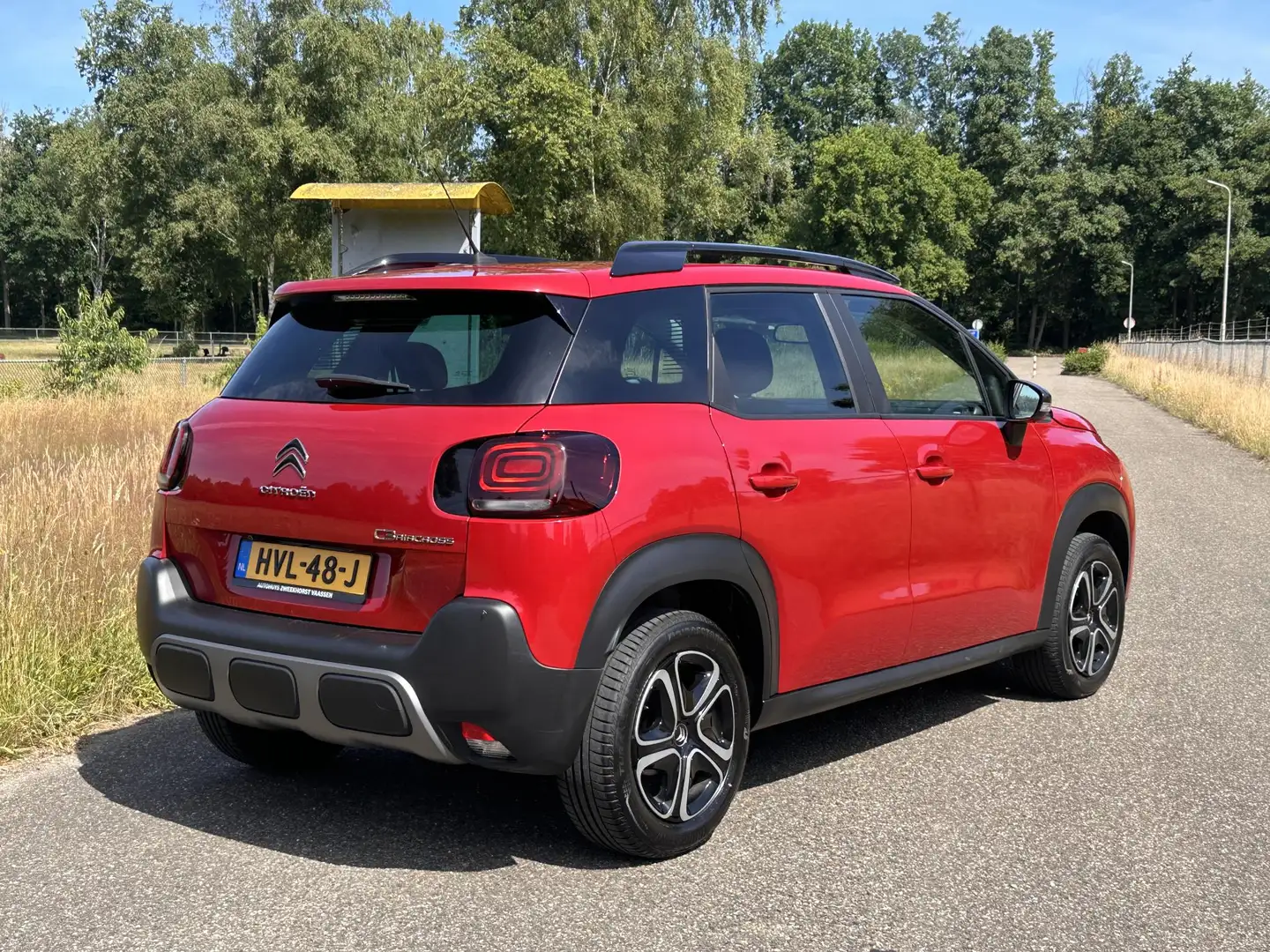 Citroen C3 Aircross 1.2 PureTech Feel Navigatie | Camera | Cruise Cont Rood - 2