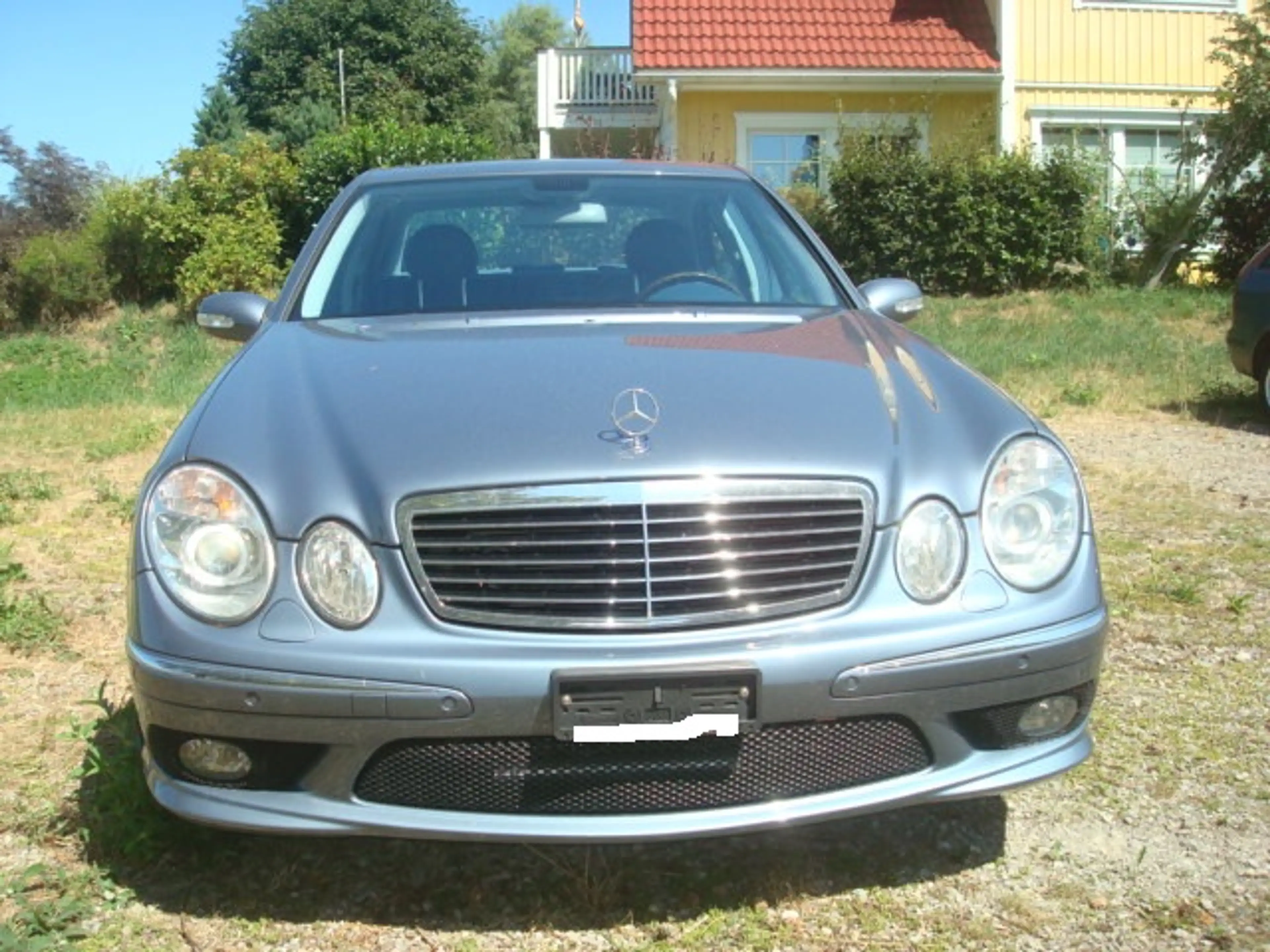 Mercedes-Benz E 350 E 350 AHK AMG Paket, Top Zustand wie neu — photo 3