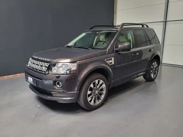 Land Rover Freelander 2.0 Turbo i4 SE *Navi| Sitzheizung| AHK*