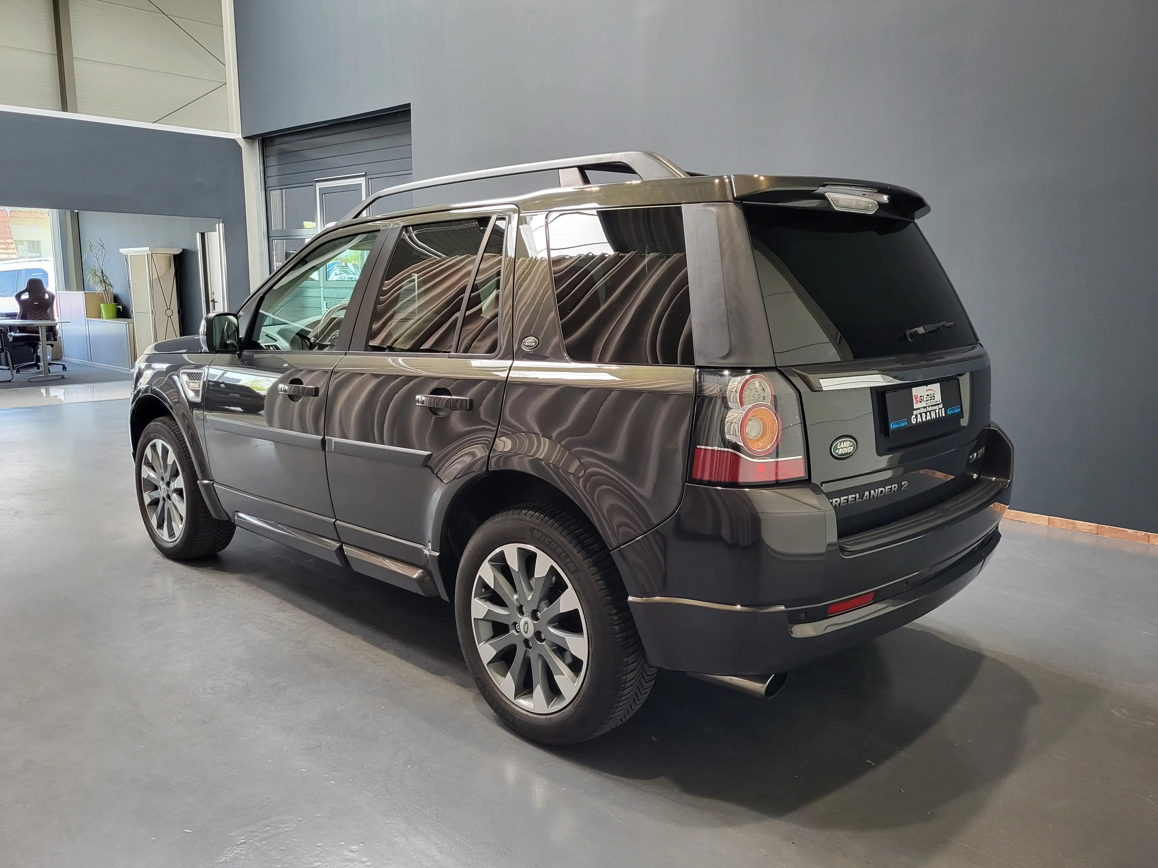 Land Rover Freelander 2.0 Turbo i4 SE *Navi| Sitzheizung| AHK* — photo 5