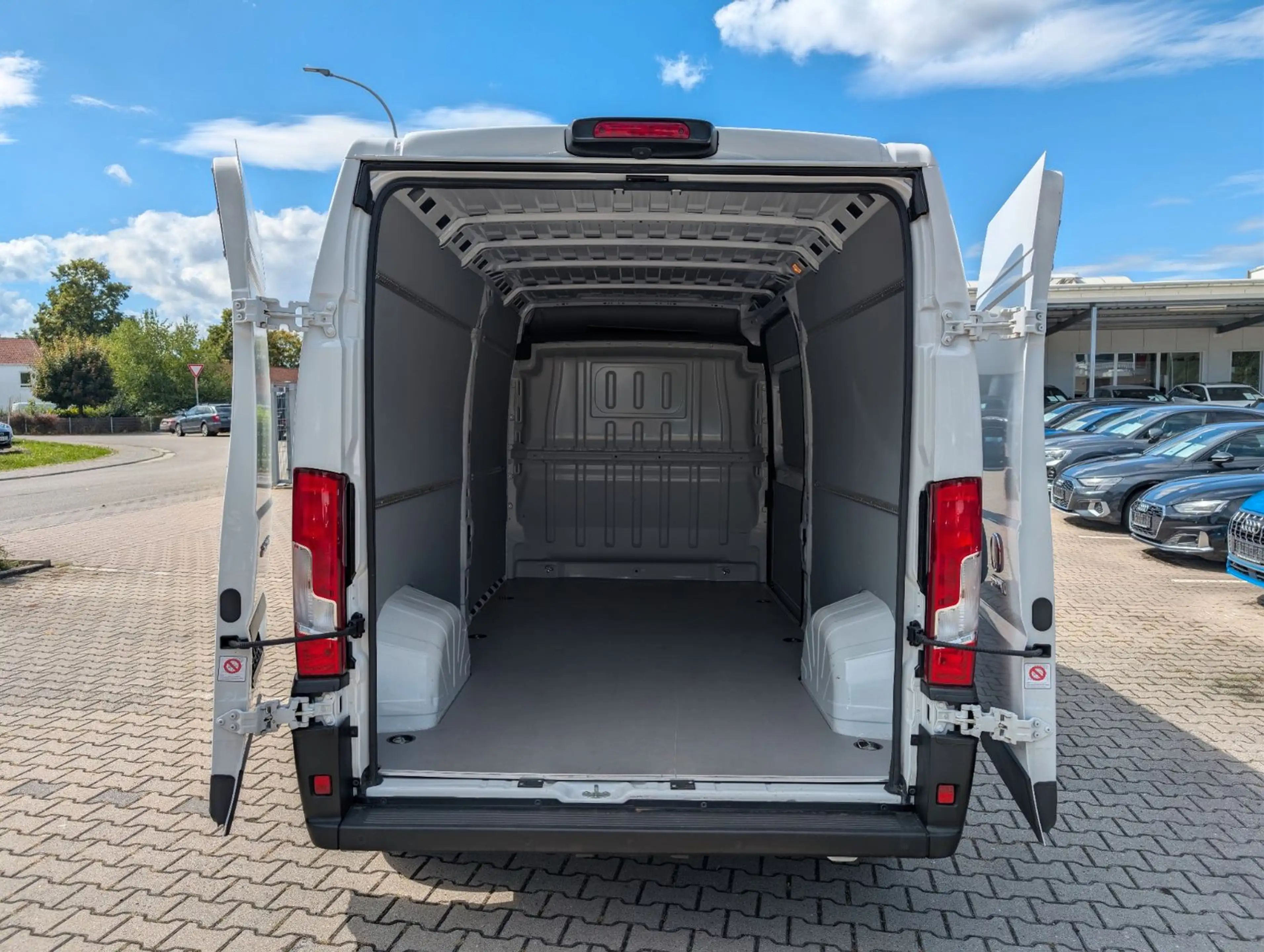 Fiat Ducato Kasten 35 L4H2 Klima 3-Sitzer — photo 11