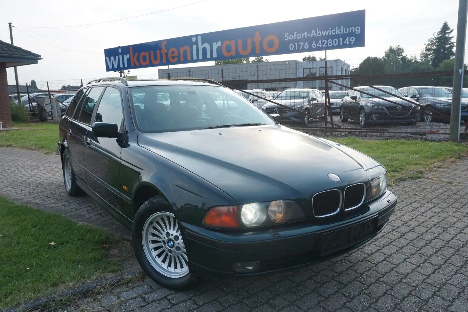 BMW 528 i Touring*LPG-GASANLAGE*PDC*TEMPOMAT !! Green - 1