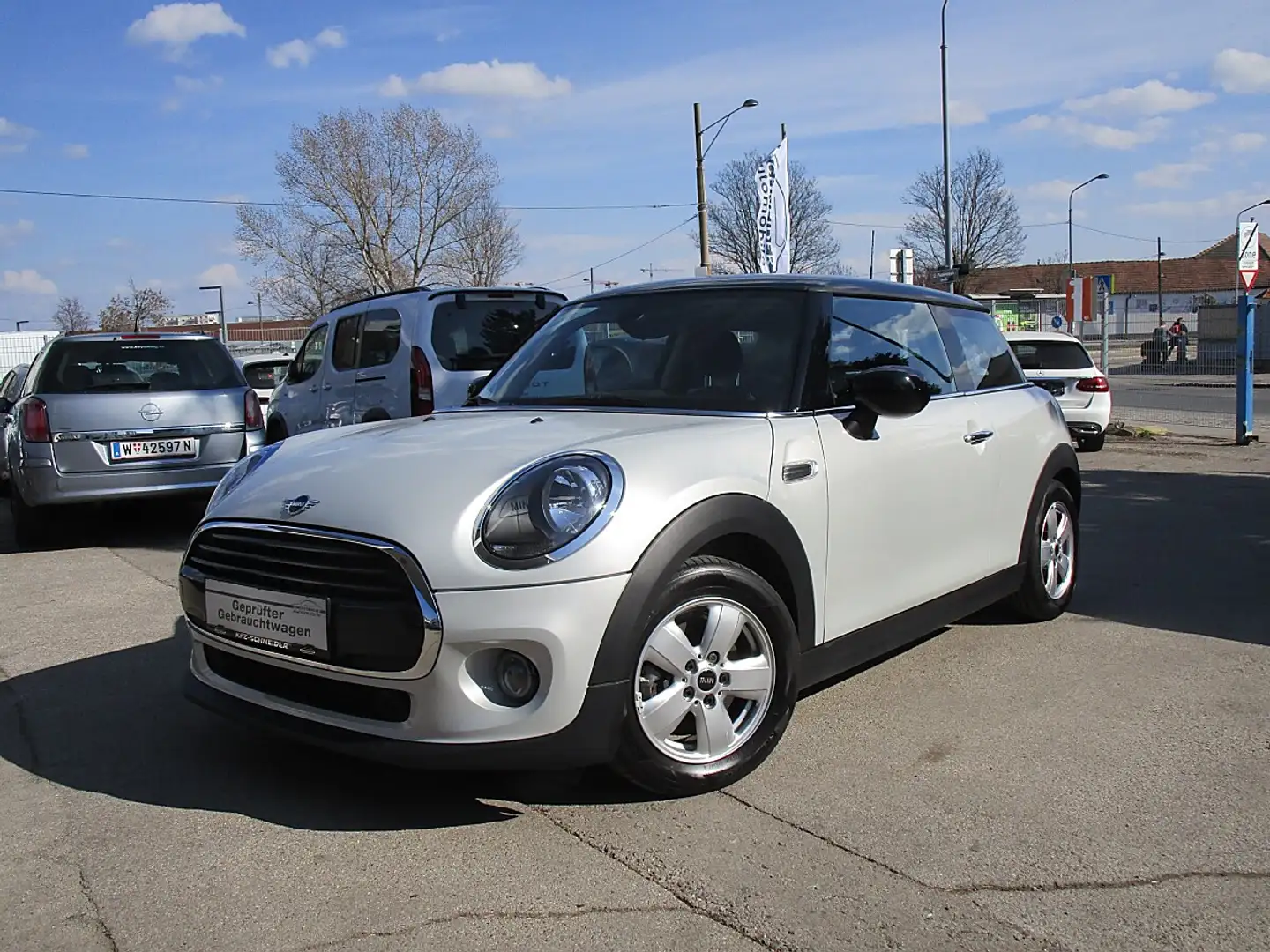 MINI Cooper MINI Cooper Silber - 2