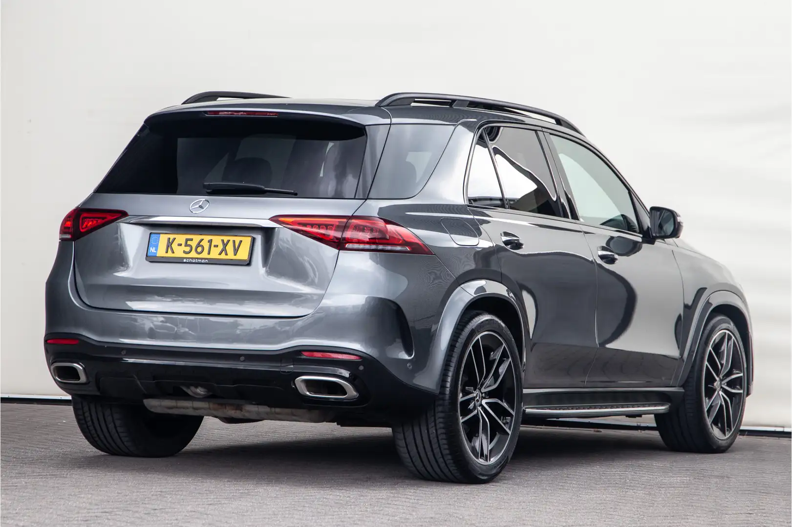 Mercedes-Benz GLE 450 4MATIC Premium Plus, Pano, Distronic, Luchtvering, Grijs - 2