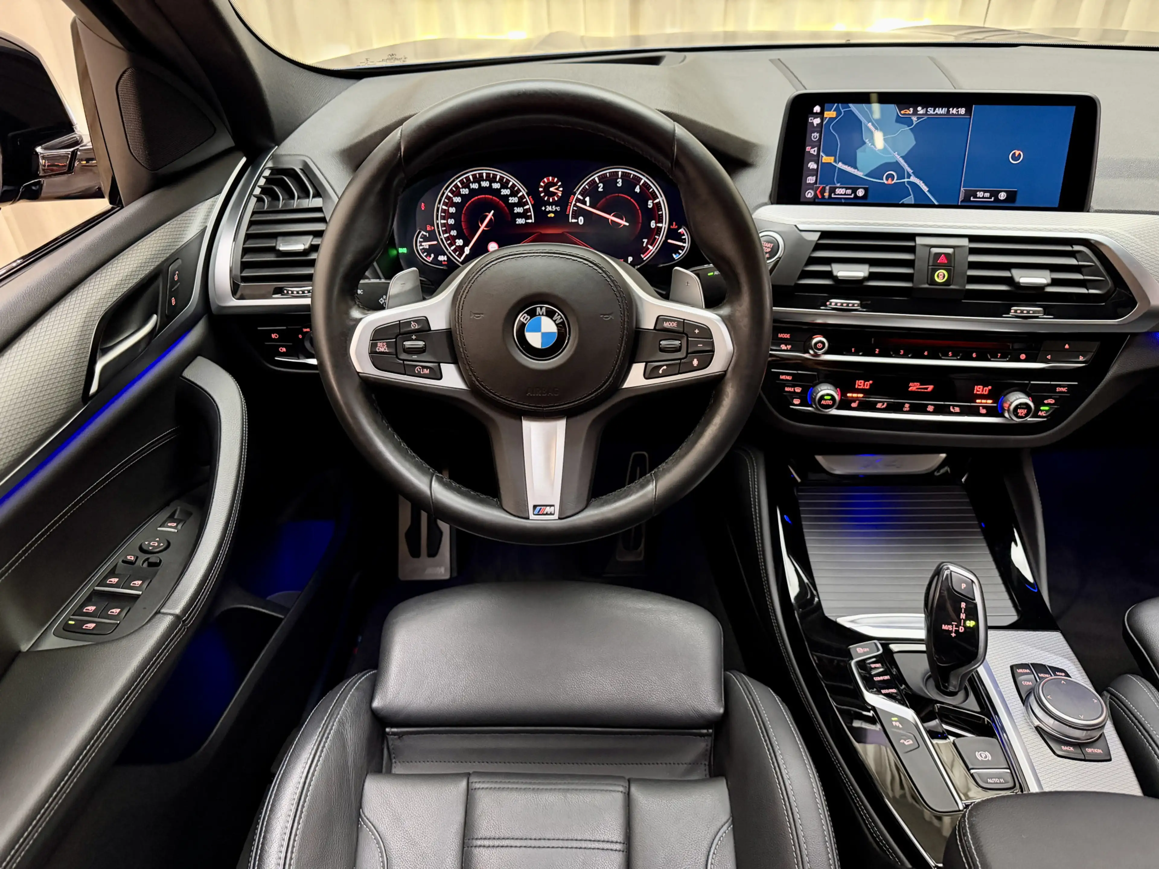 BMW X4 xDrive20i *M-Sport* Phytonicblau / Panoramadak / L — photo 7