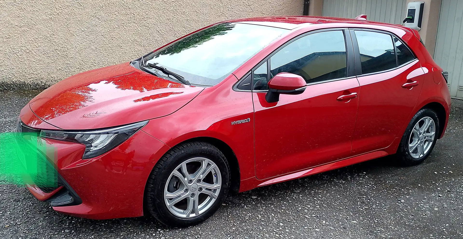 Toyota Corolla Corolla 1,8 Hybrid Active Active Rot - 1