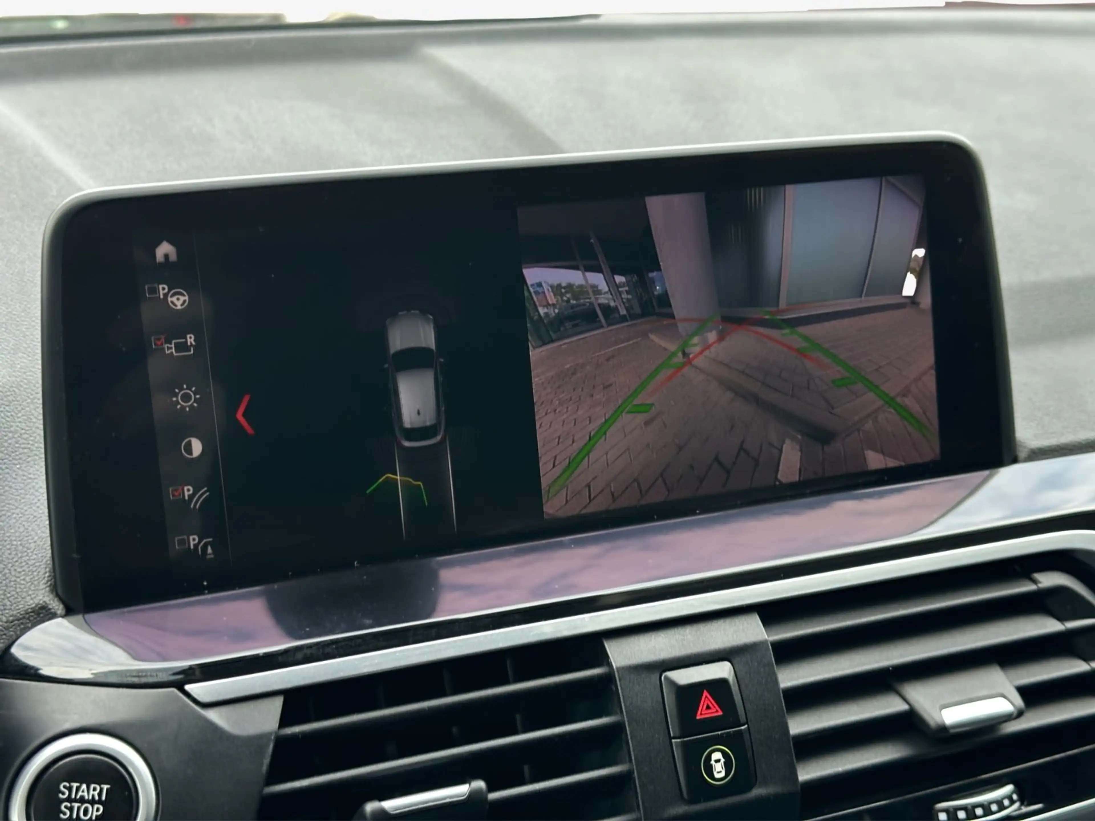 BMW X4 xDrive20i xLine°LED°ST-HT°NAVI°INDUKTION° — photo 10