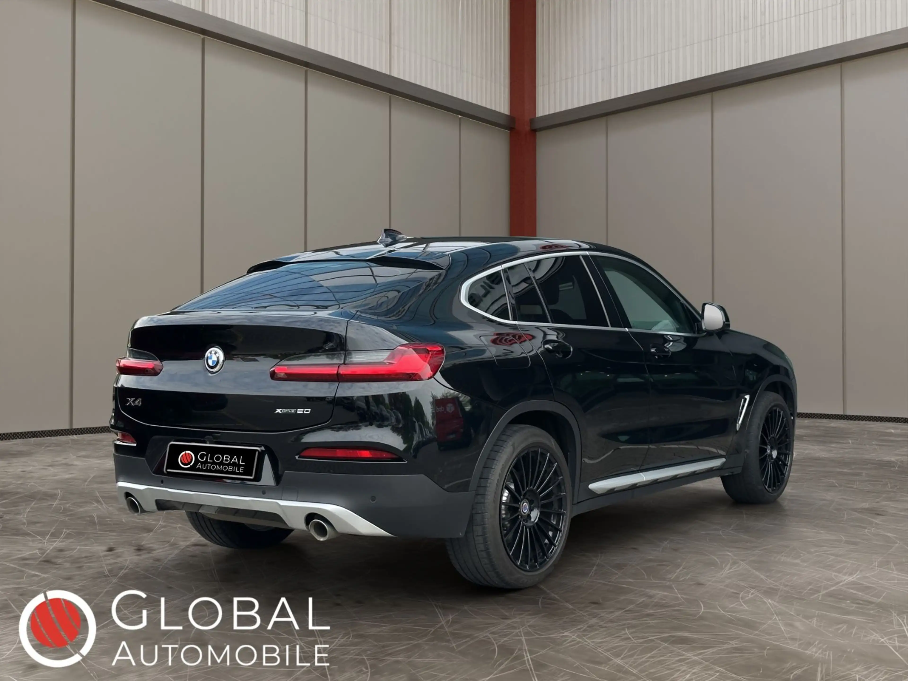BMW X4 xDrive20i xLine°LED°ST-HT°NAVI°INDUKTION° — photo 2