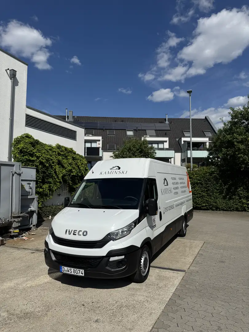 Iveco Daily HKa 35 S ... V Radstand 4100  7-Sitzer - 1