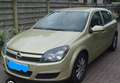 Opel Astra Astra Caravan Gelb - thumbnail 1