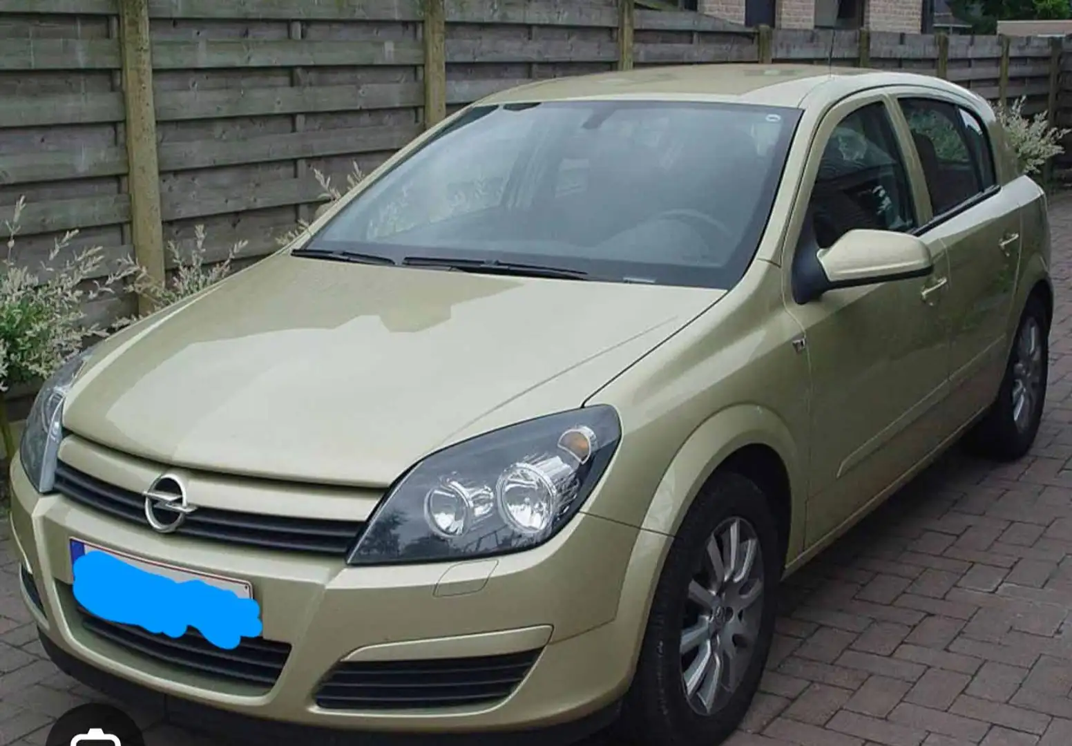 Opel Astra Astra Caravan Gelb - 1