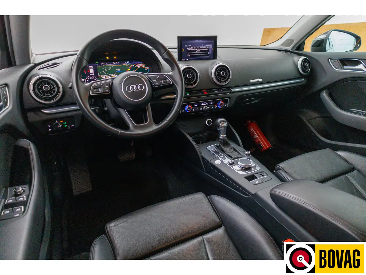 Audi A3 Sportback 40 e-tron Advance Sport 204 PK | Leer | Negro - 2