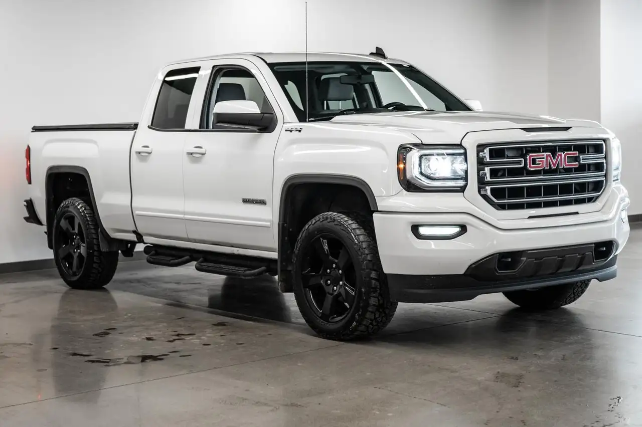 GMC Sierra 1500 снимка GMC Sierra 1500