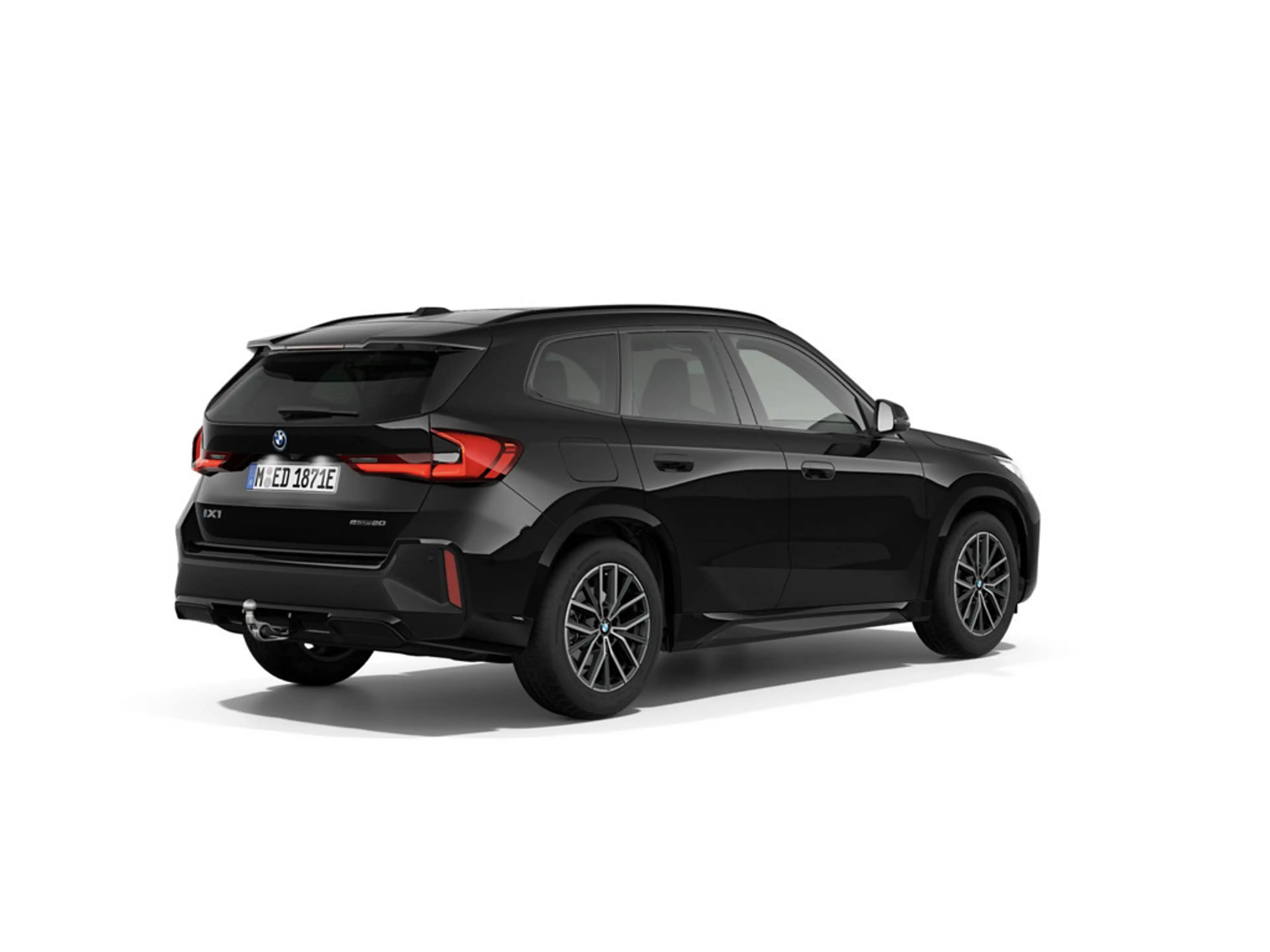 BMW X1 i eDrive20 PANO AHK HUD 360° LED ACC NAVI H/K — photo 4