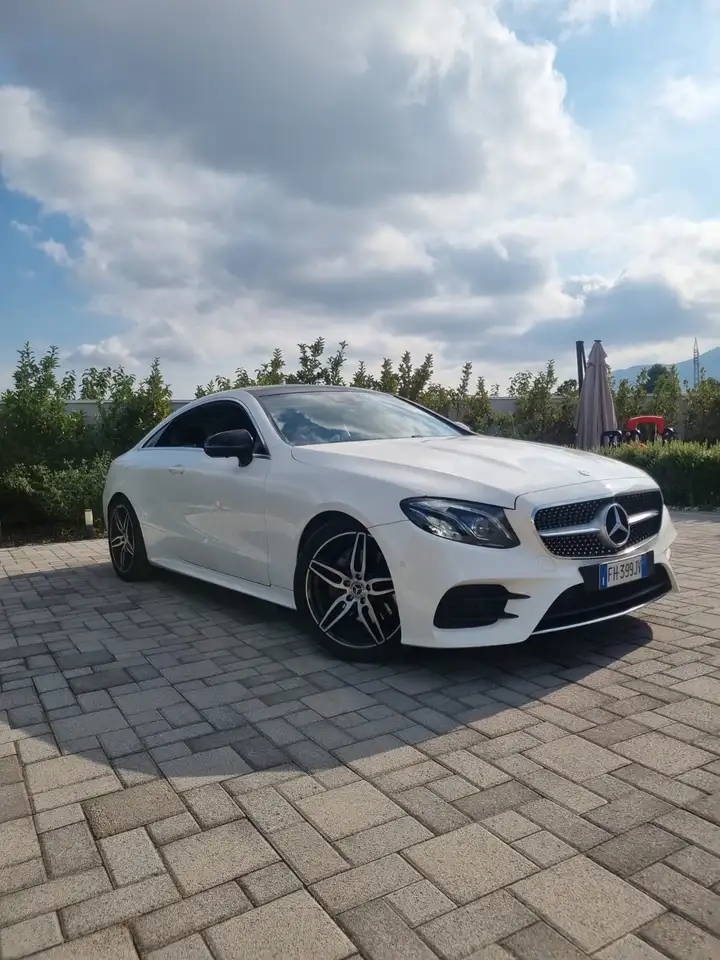Mercedes-Benz E 220