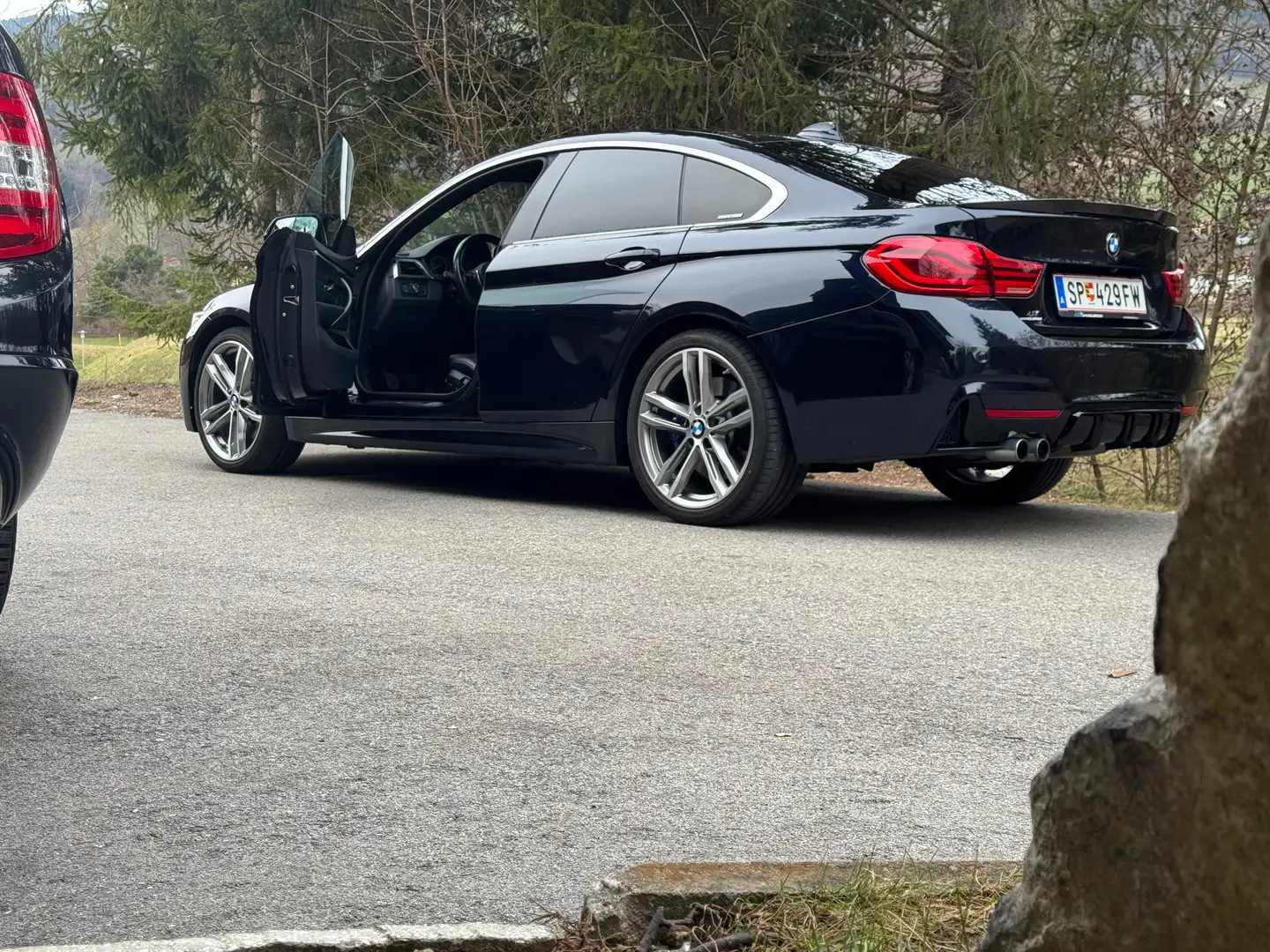 BMW 420 420i Gran Coupe M Sport M Sport Schwarz - 2