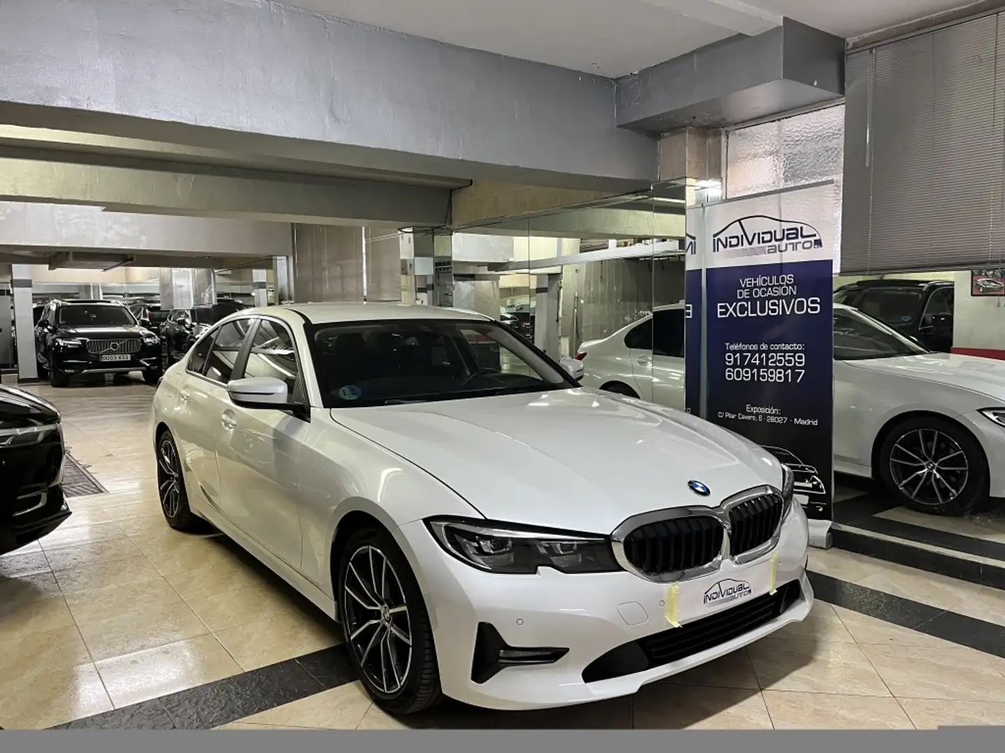 BMW 320 320dA xDrive Blanc - 1