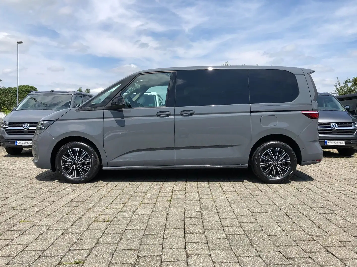 Volkswagen T7 Multivan eHybrid 4Motion+ACC+5 Jahre Garantie Gris - 1