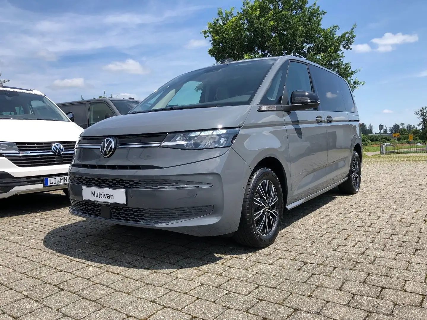 Volkswagen T7 Multivan eHybrid 4Motion+ACC+5 Jahre Garantie Gris - 2