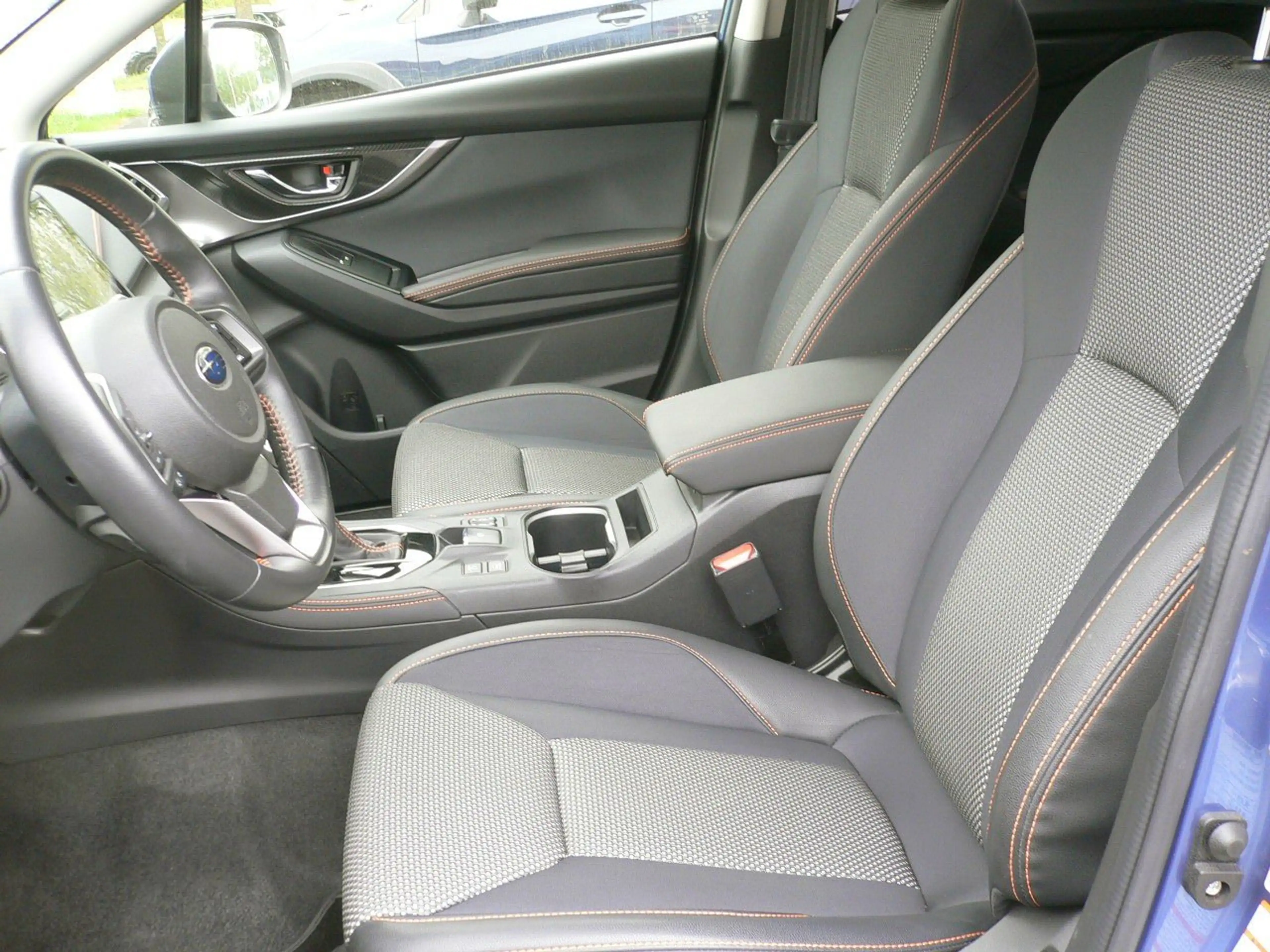 Subaru XV 1.6i Exclusive Lineartronic — photo 9