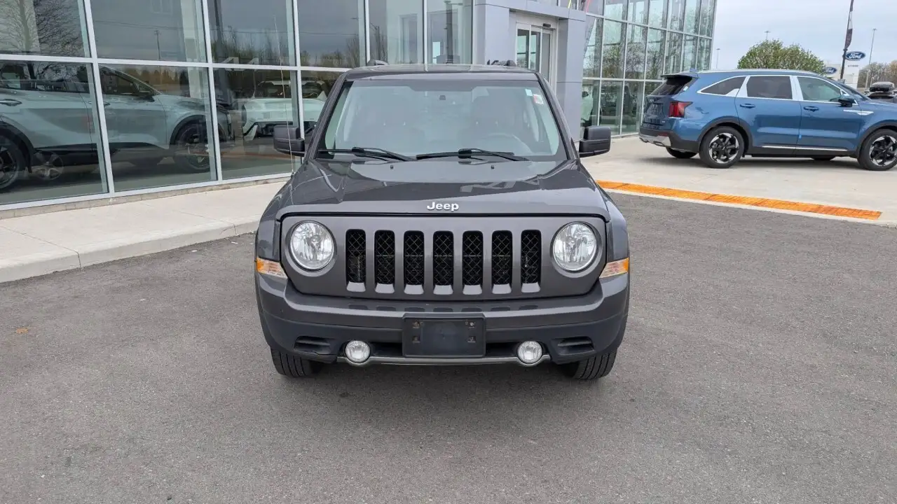 Jeep Patriot снимка Jeep Patriot