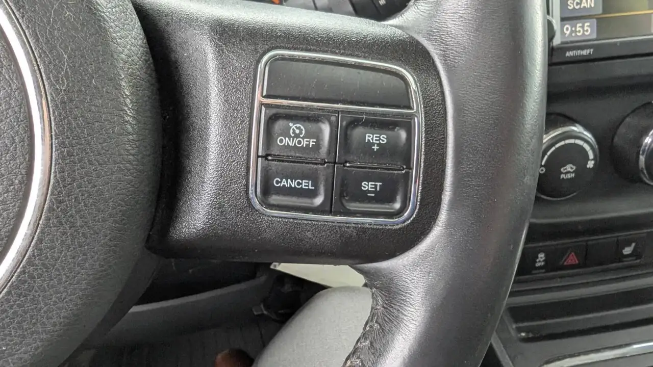 Jeep Patriot снимка Jeep Patriot