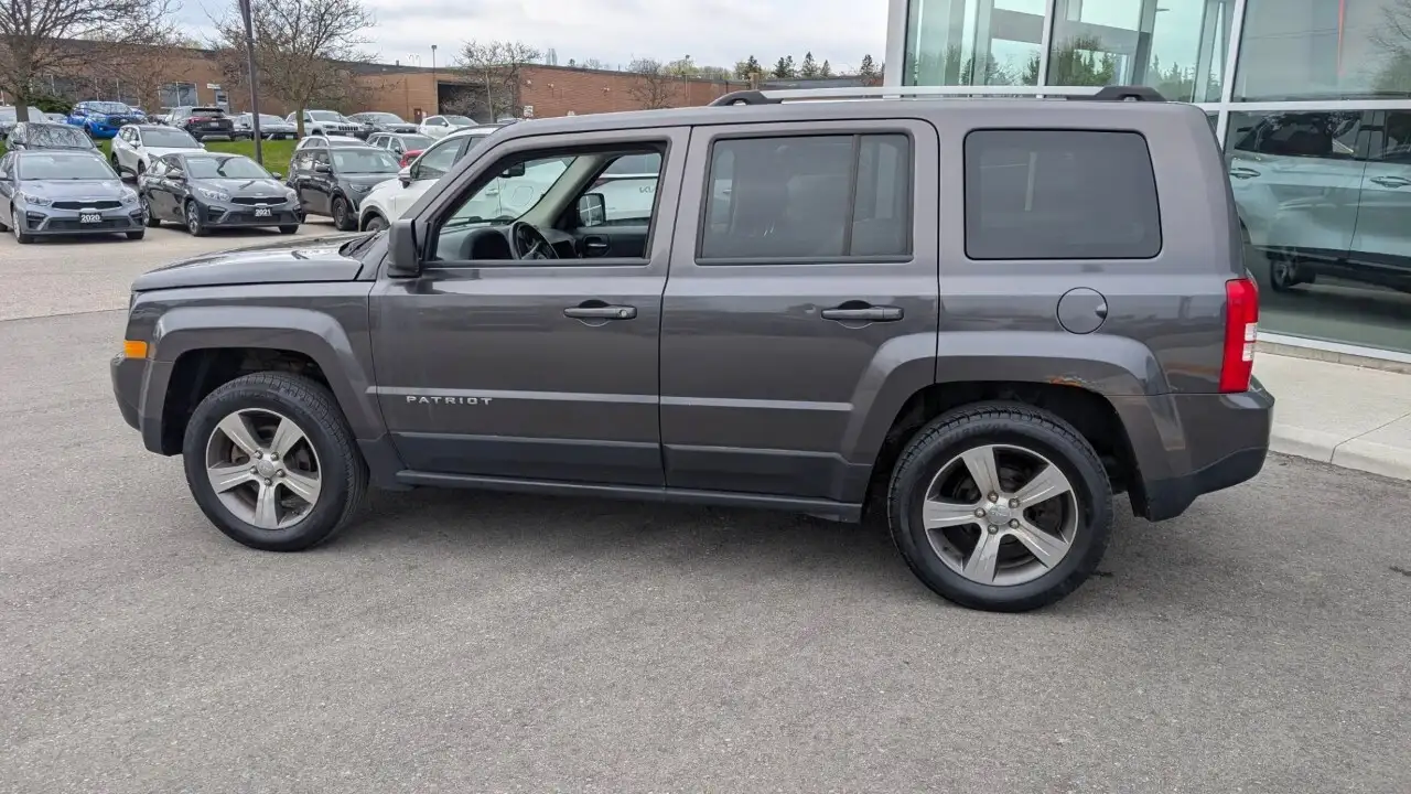Jeep Patriot снимка Jeep Patriot