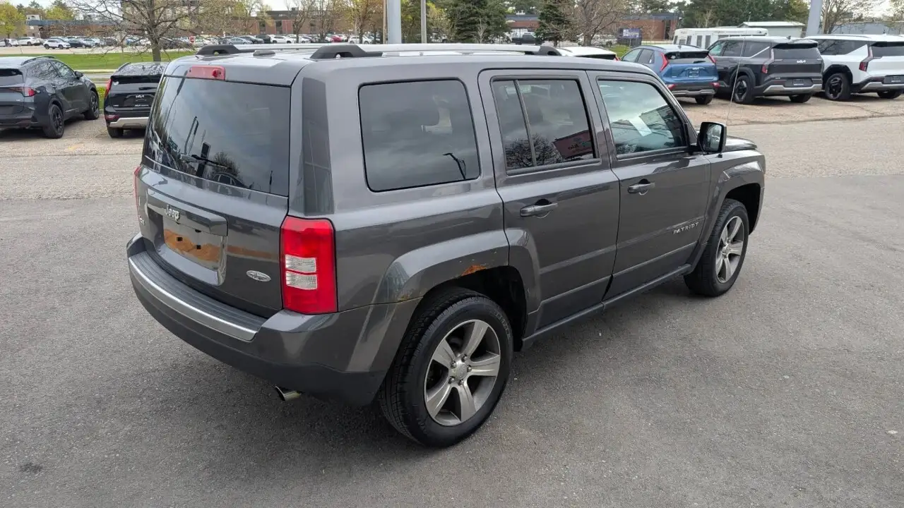 Jeep Patriot снимка Jeep Patriot